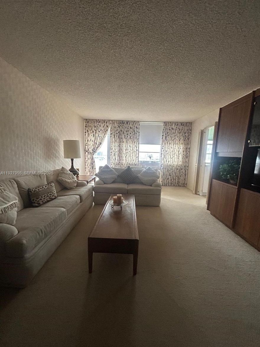2 Bedroom / 2 Bathrooms cozy apartment available for rent. Best location in the heart of Sunny Isles Beach, just a few steps from the Ocean and close to everything. Fully furnished. Long term tenants only. Rent includes water, cable and internet.