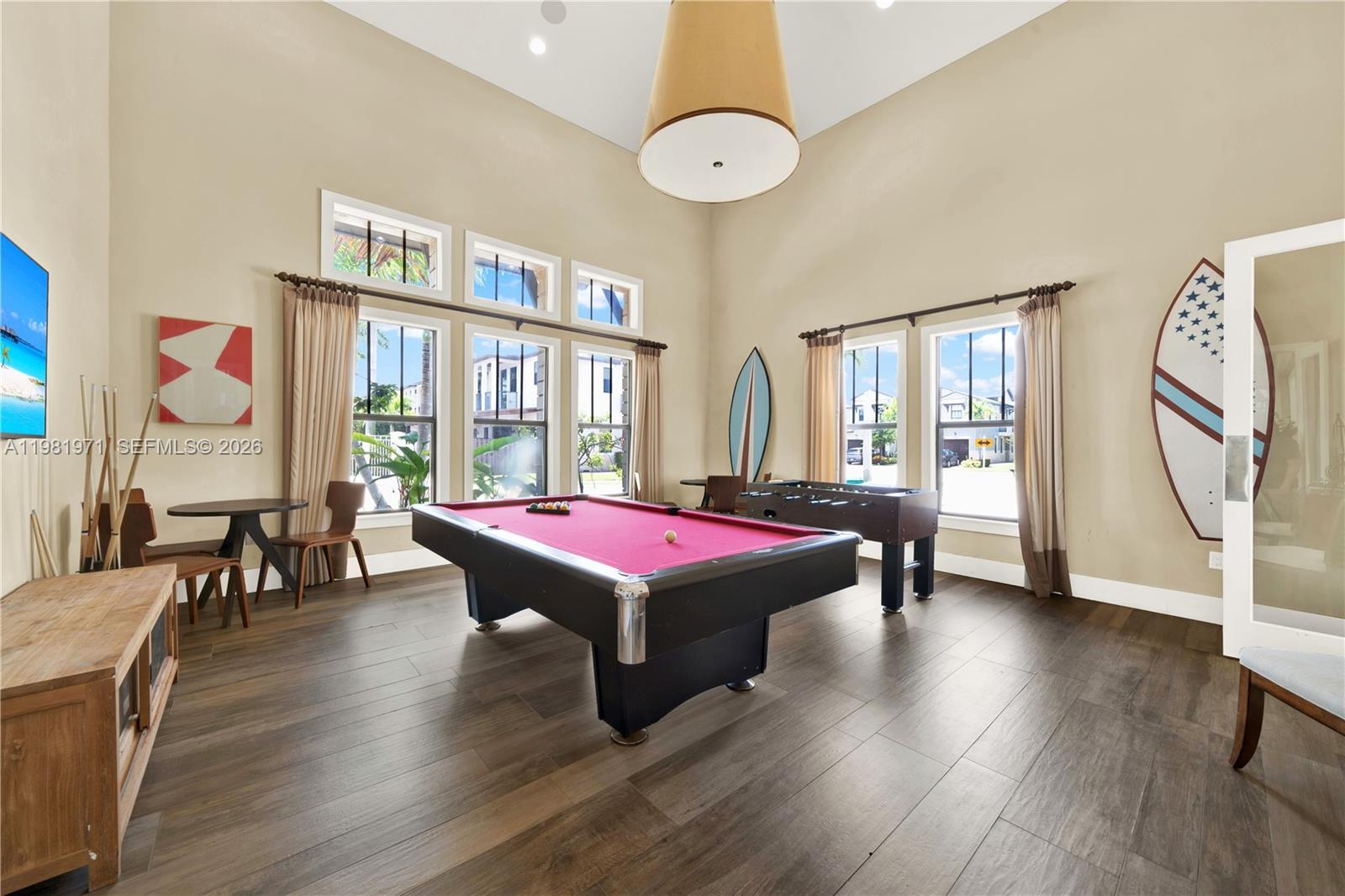 DORAL CAY - Residential Lease