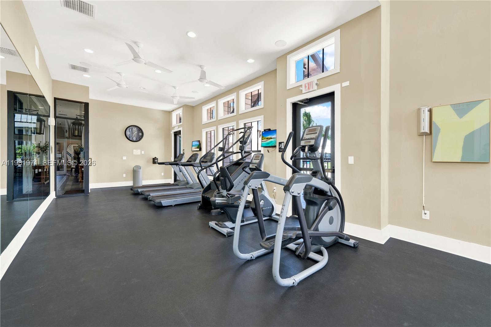 DORAL CAY - Residential Lease