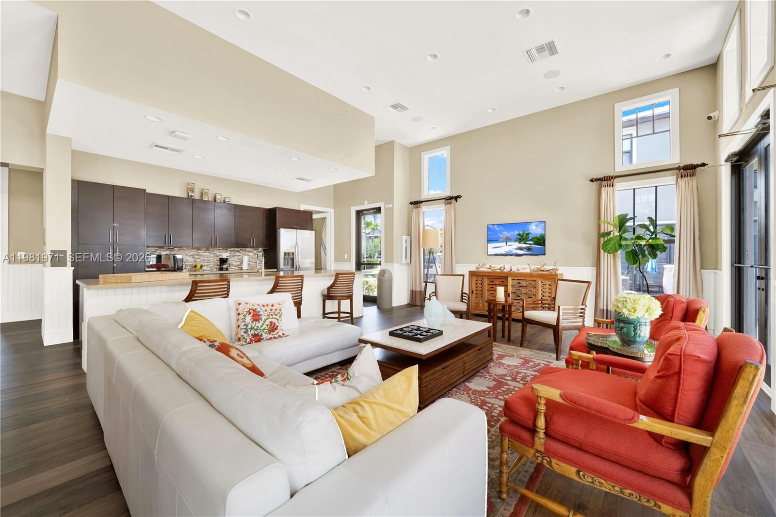 DORAL CAY - Residential Lease