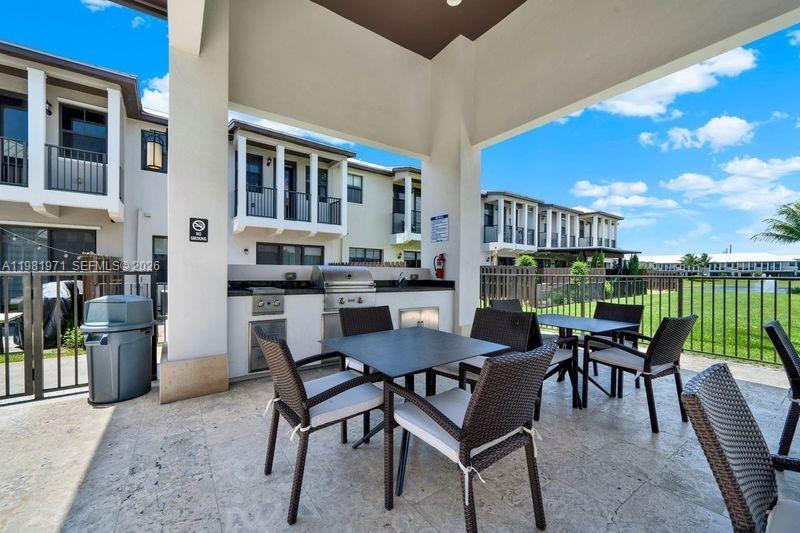 DORAL CAY - Residential Lease