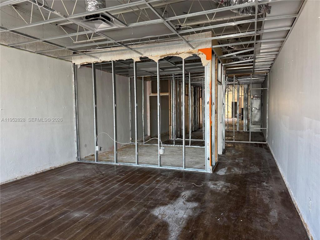 Photo of 2328 Hollywood Blvd, Hollywood, FL 33020 (MLS # A11952828)