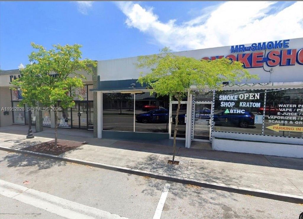 Photo of 2328 Hollywood Blvd, Hollywood, FL 33020 (MLS # A11952828)