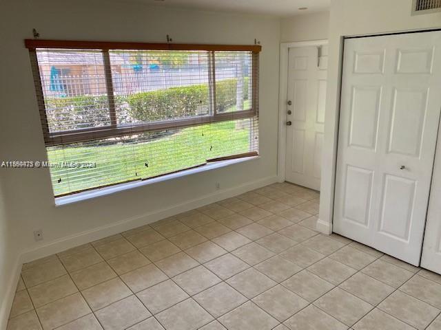 Charming 2-Bed, 1-Bath Home Steps from Miami Lakes Golf Club!
Enjoy this cozy residence featuring a bright living-dining room, fully equipped kitchen with brand-new stainless steel appliances (microwave, refrigerator, electric range & oven), plus washer and dryer. The home offers a spacious walk-in closet, impact windows, and a private porch that opens directly to the garden and pool area.
Conveniently located just in Miami Lakes Main Street, top schools, plazas, renowned restaurants, Cypress Village Shopping Center, Royal Oaks Park, and Baptist Hospital. Easy access to 826. 1ST MONTH RENT AND 1 MONTH SECURITY DEPOSIT !!