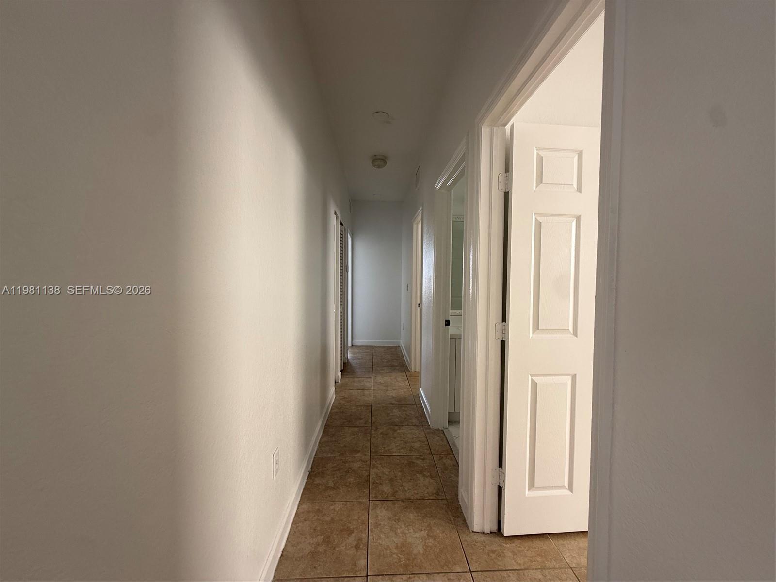 FLORIDIAN BAY ESTATES SOU - Residential