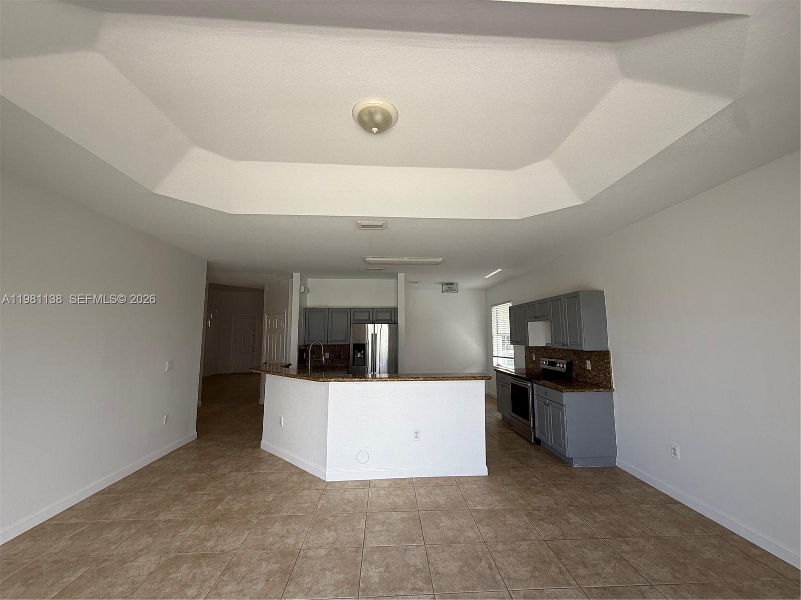 FLORIDIAN BAY ESTATES SOU - Residential