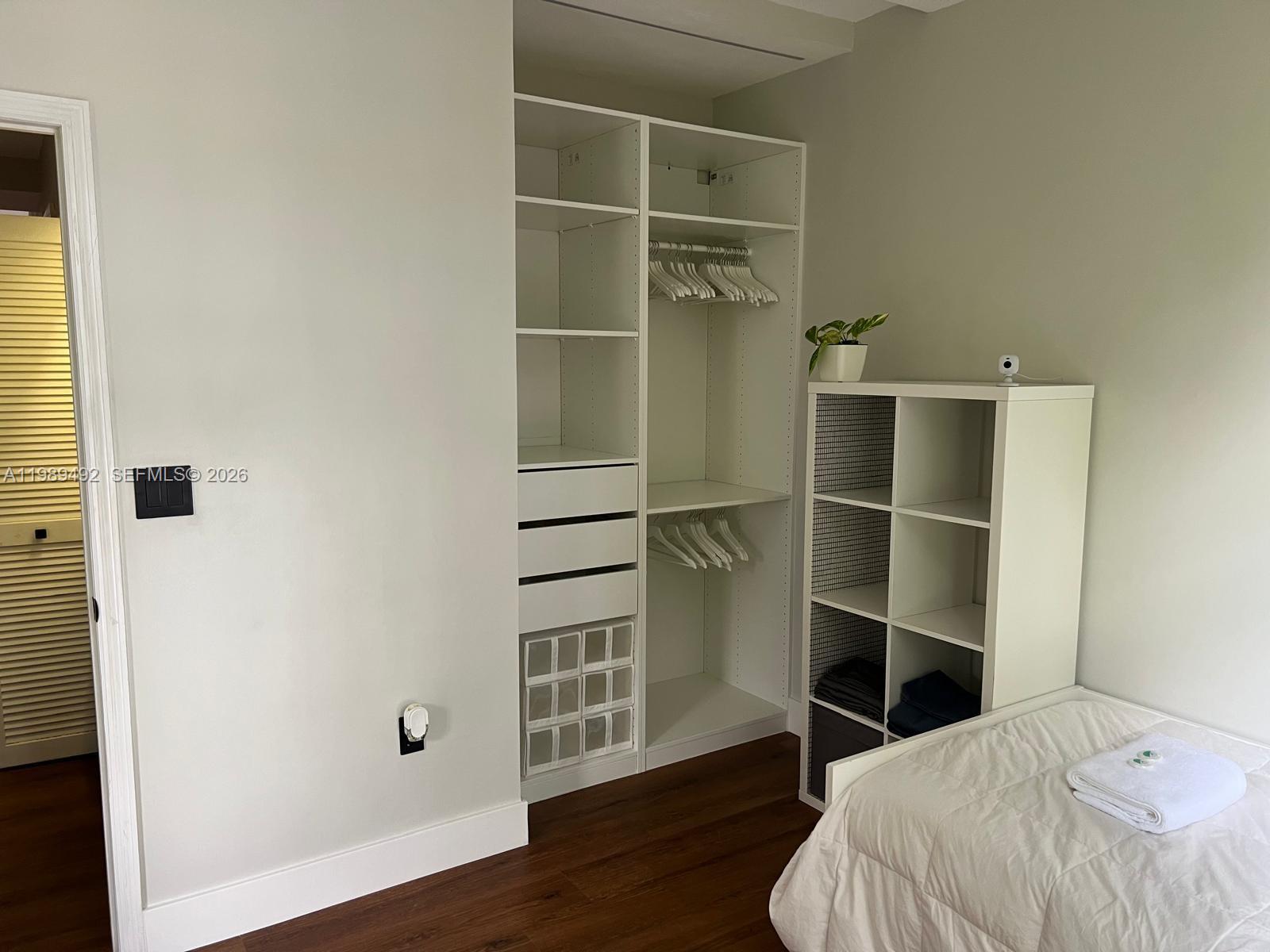 DORAL HOUSE CONDO NO 1 - Residential Lease