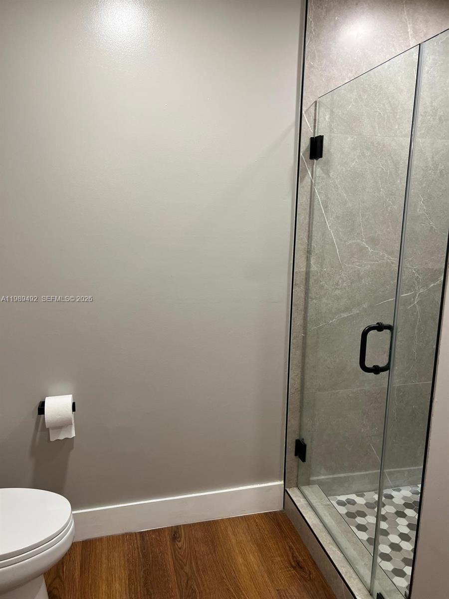 DORAL HOUSE CONDO NO 1 - Residential Lease