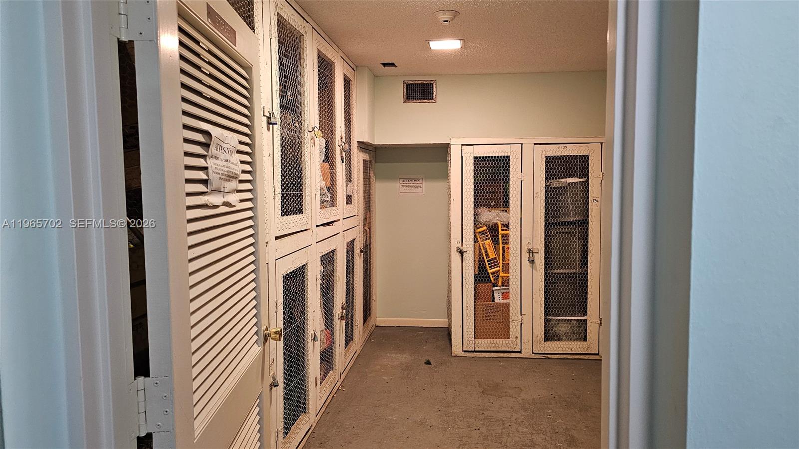 SABAL PALM VILLAGE 2 COND - Residential