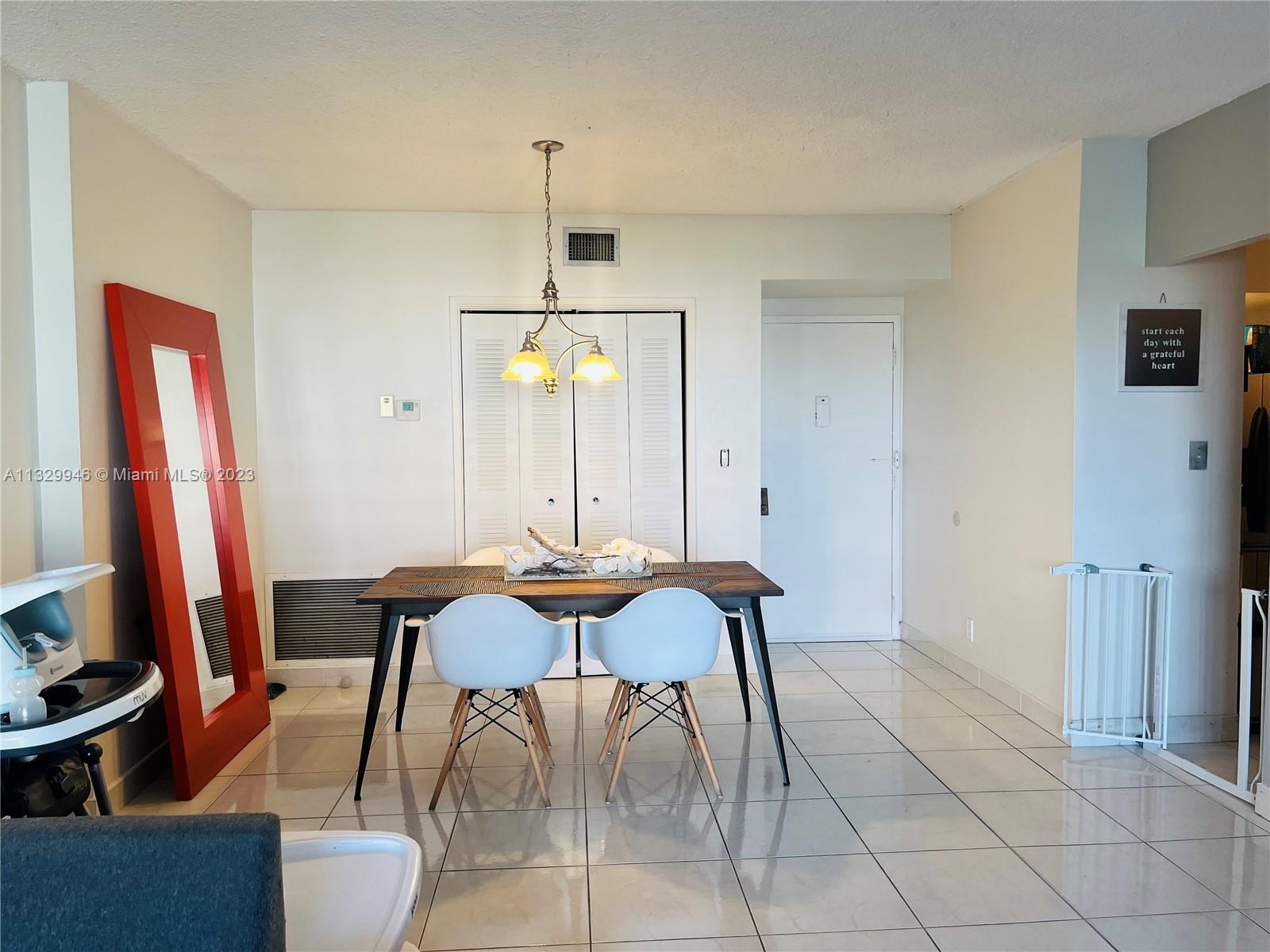 Photo 4 of 22 of 4400 Hillcrest Dr 917B condo