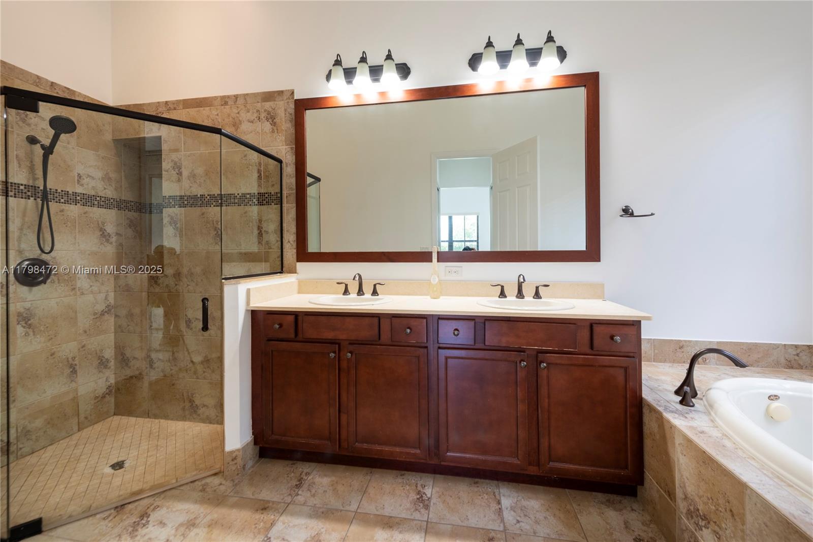 MONTERRA PLAT - Residential