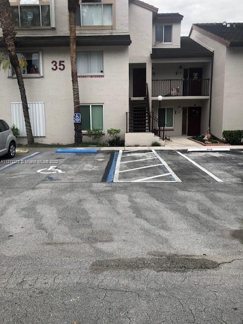 Photo 5 of 5 of 9121 SW 138th Pl 9121 condo