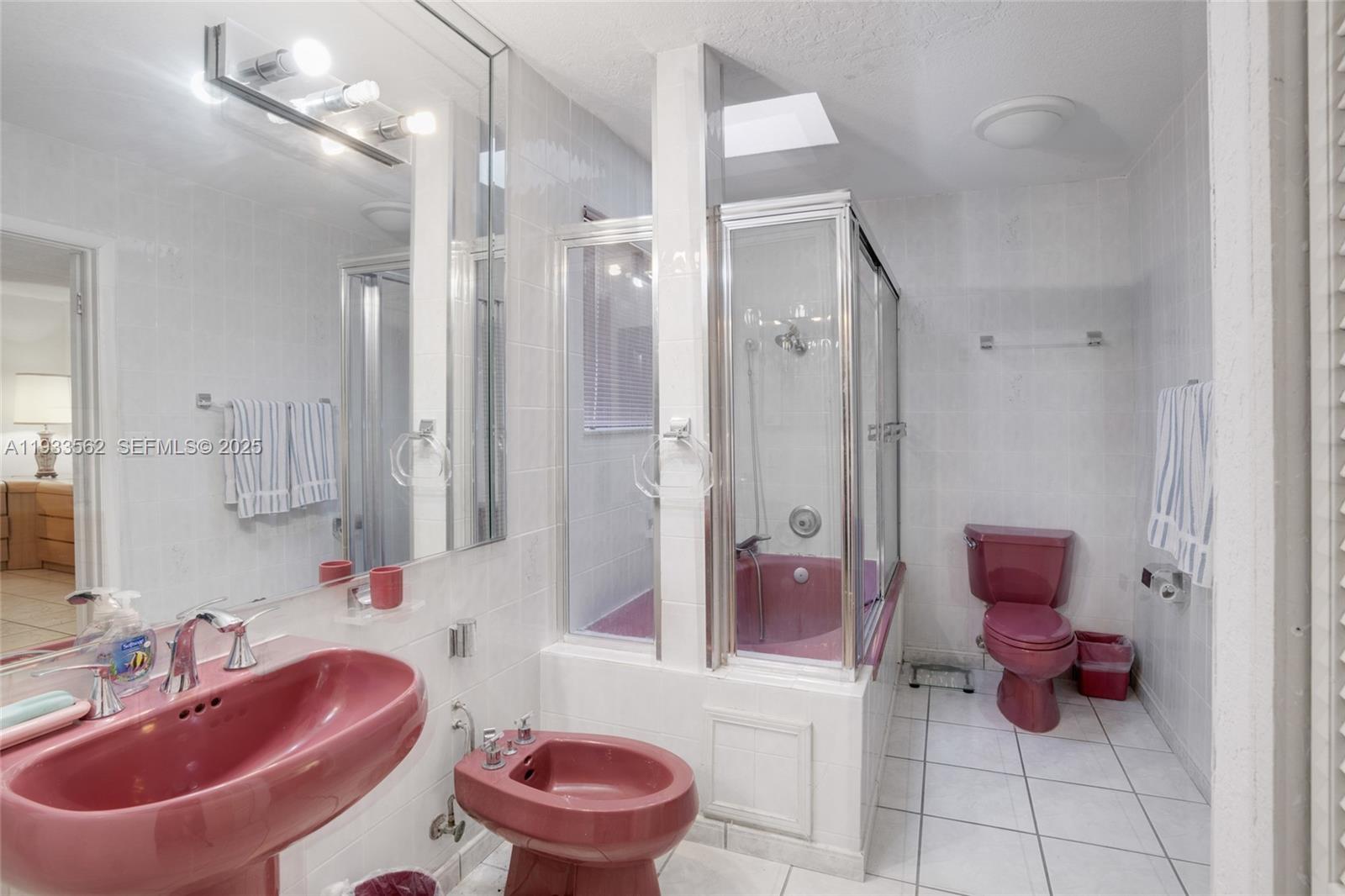 SEA GRAPE TOWN HOMES - Residential