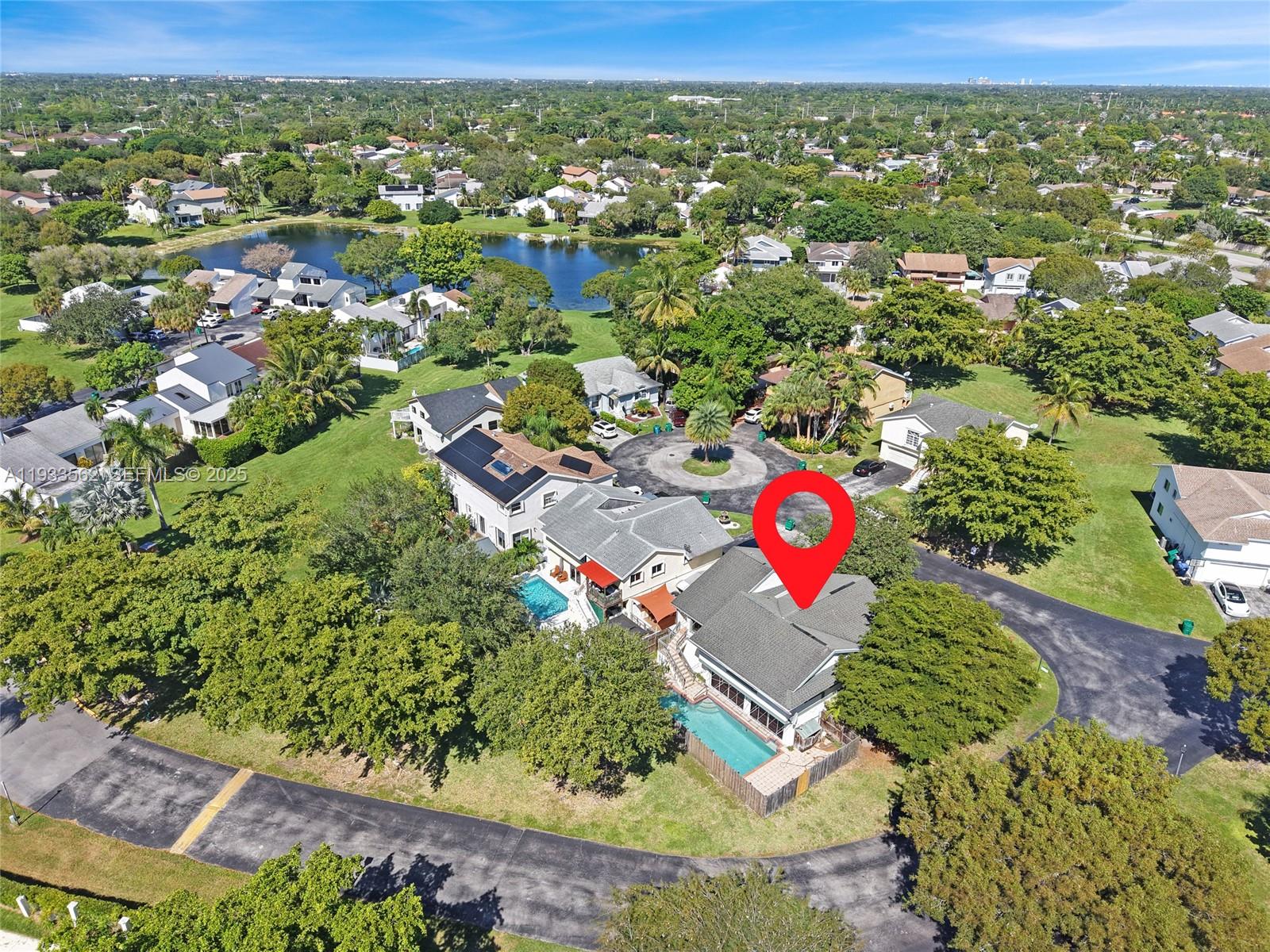 SEA GRAPE TOWN HOMES - Residential