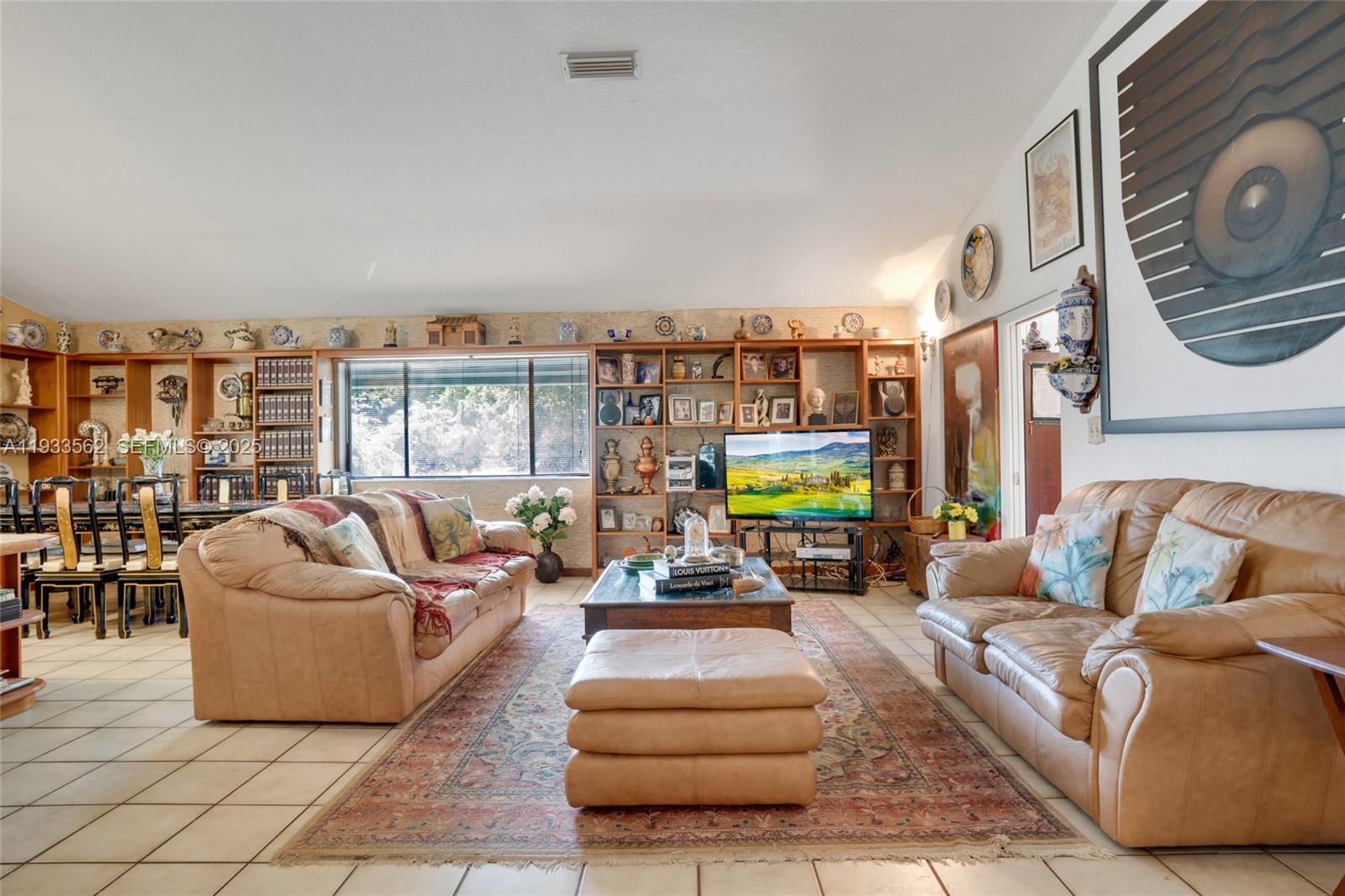 SEA GRAPE TOWN HOMES - Residential