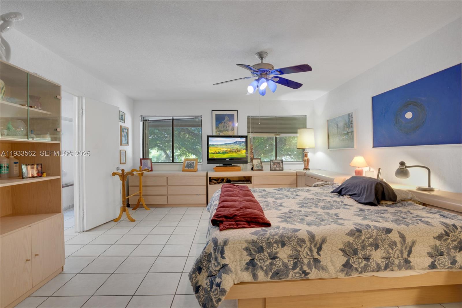 SEA GRAPE TOWN HOMES - Residential