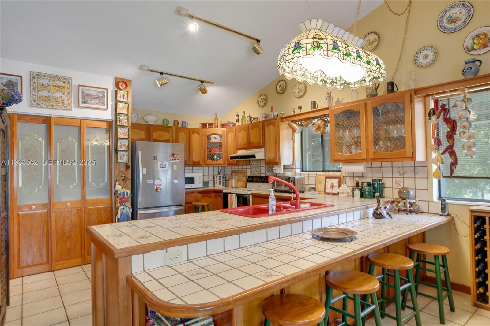 SEA GRAPE TOWN HOMES - Residential