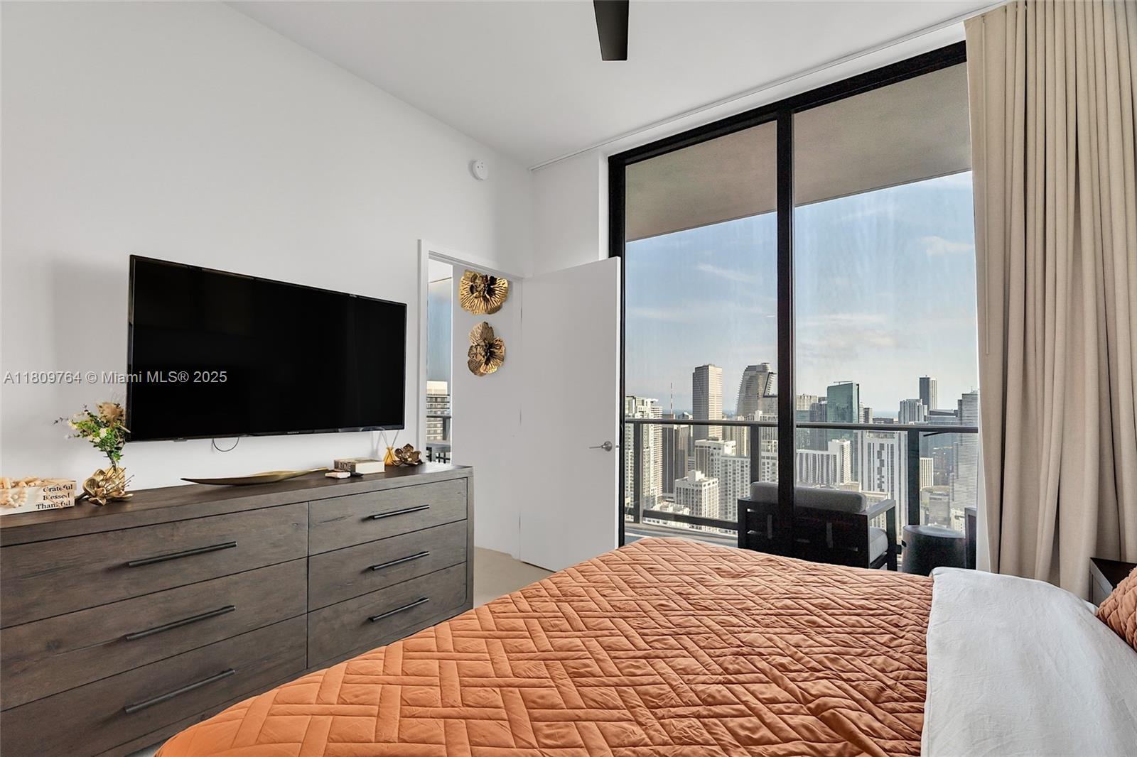 THE GALE MIAMI CONDO - Residential Lease