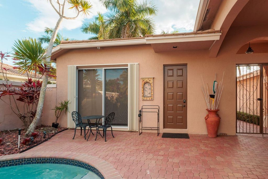 Photo of 2488 Eagle Run Dr, Weston, FL 33327 (MLS # A11966141)