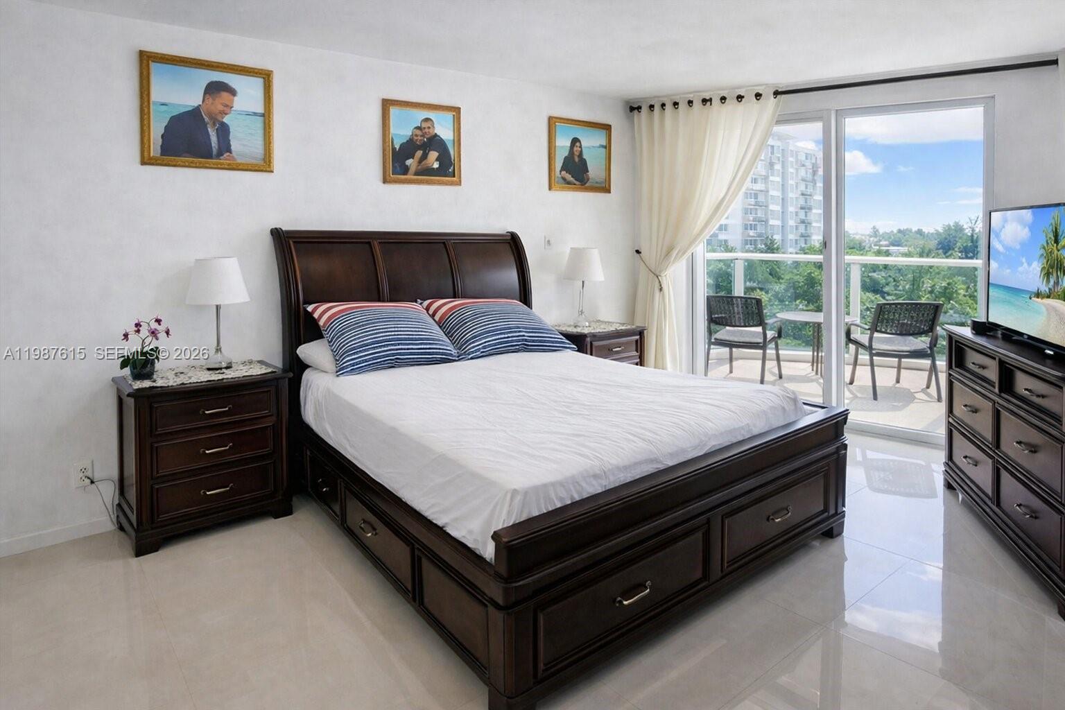 BUCKLEY TOWERS CONDO - EA - Residential