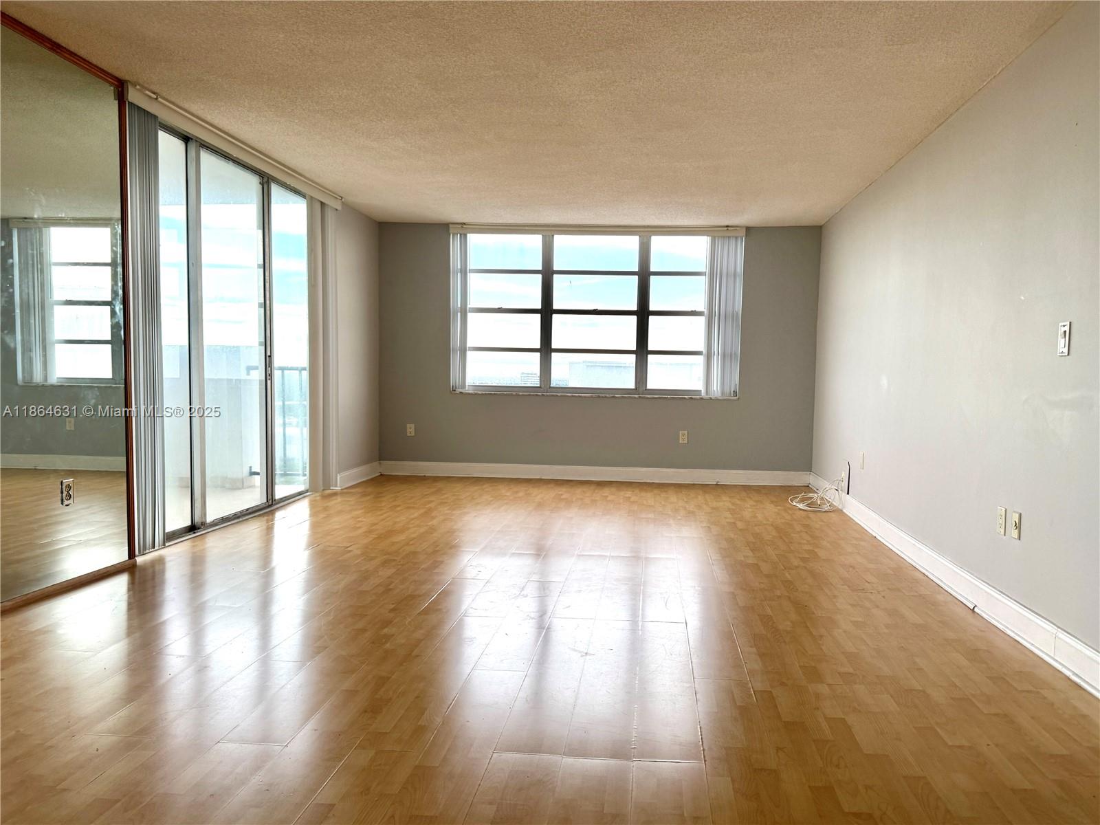 COMMODORE PLAZA CONDO - Residential Lease