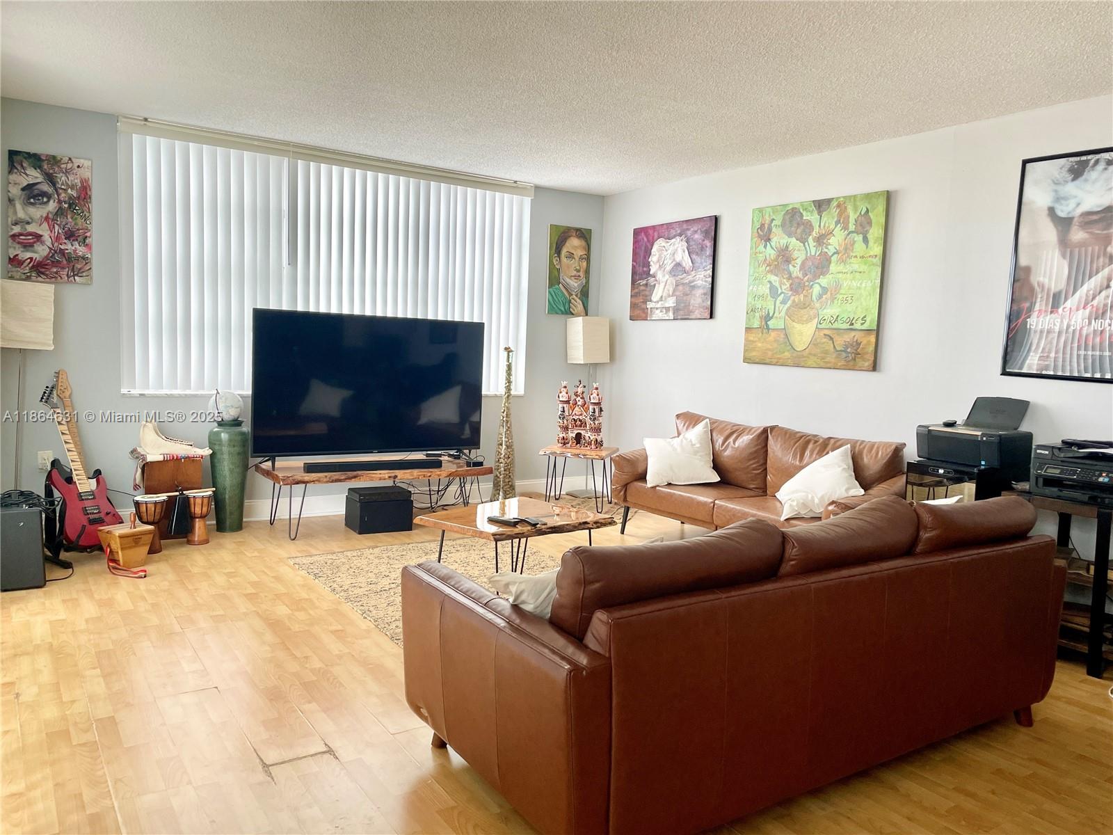 COMMODORE PLAZA CONDO - Residential Lease