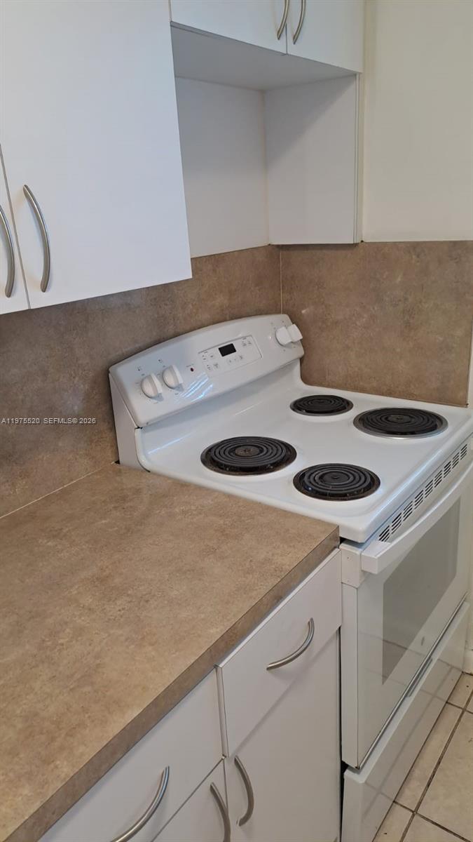 PALMS AT DANIA BEACH COND - Residential