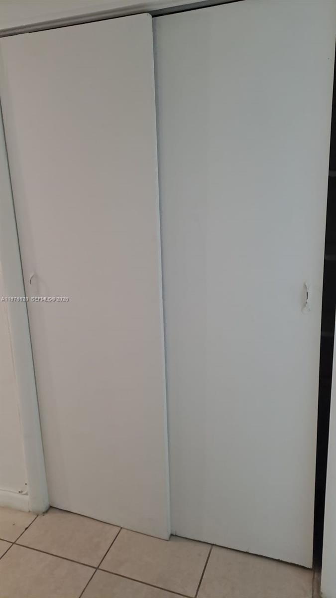 PALMS AT DANIA BEACH COND - Residential