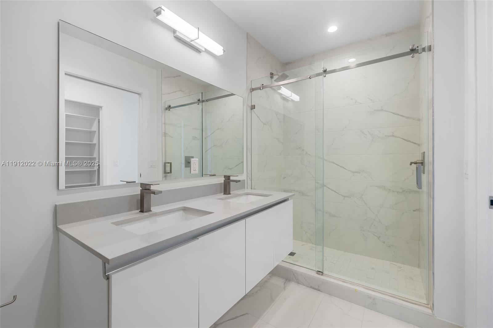 Slate Hallandale - Residential Lease