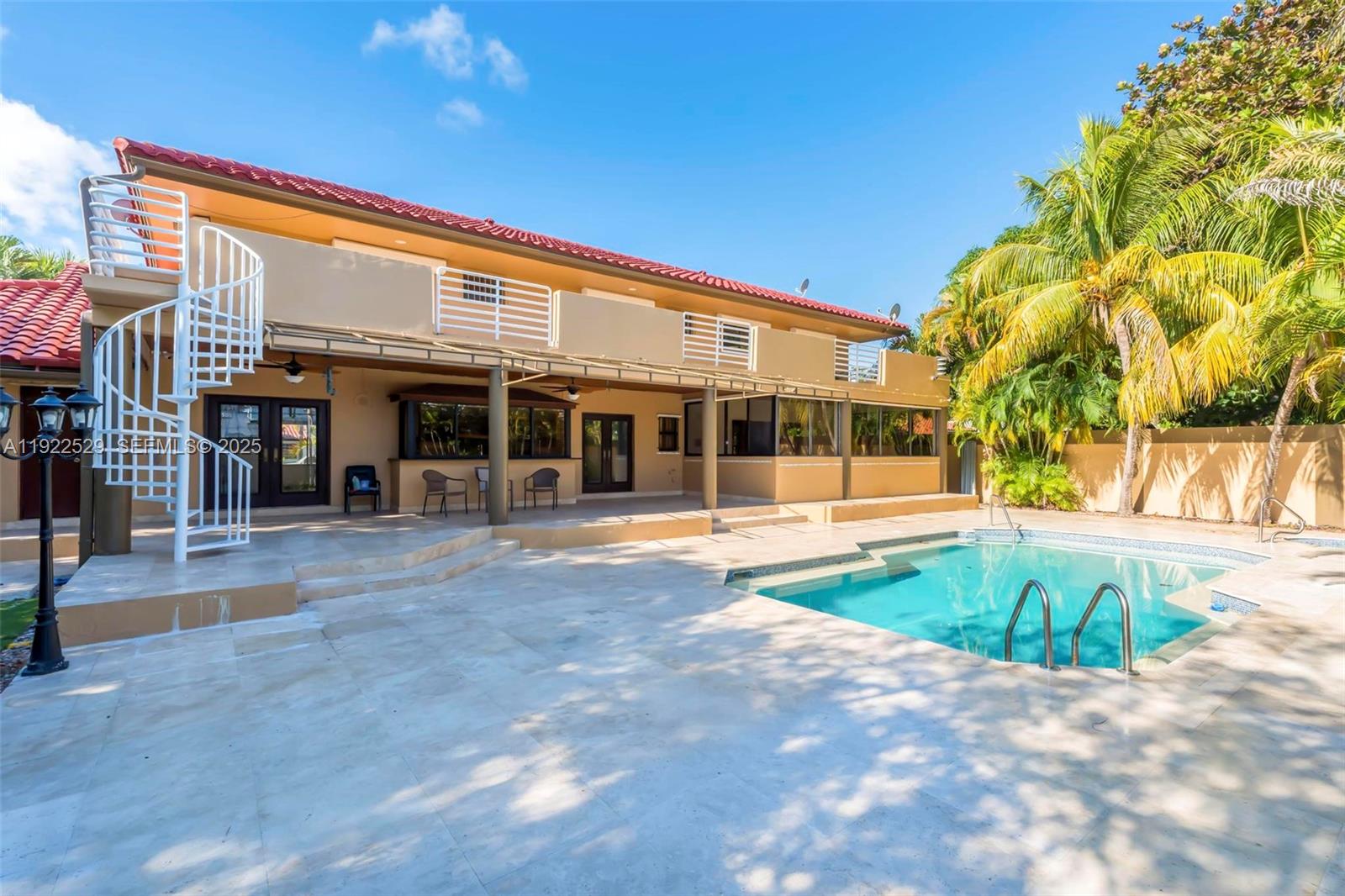 BRICKELL ESTATES - Residential