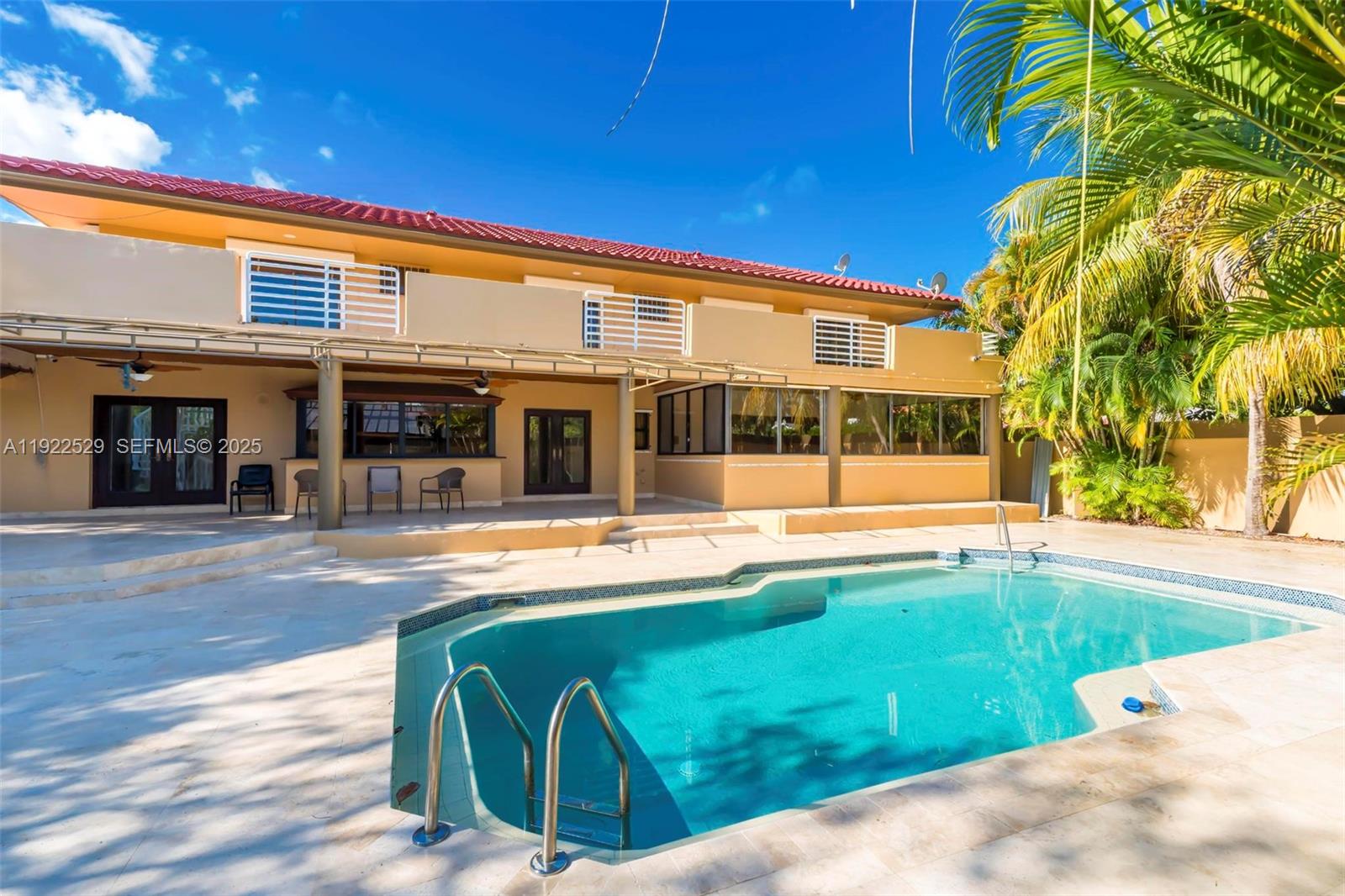 BRICKELL ESTATES - Residential