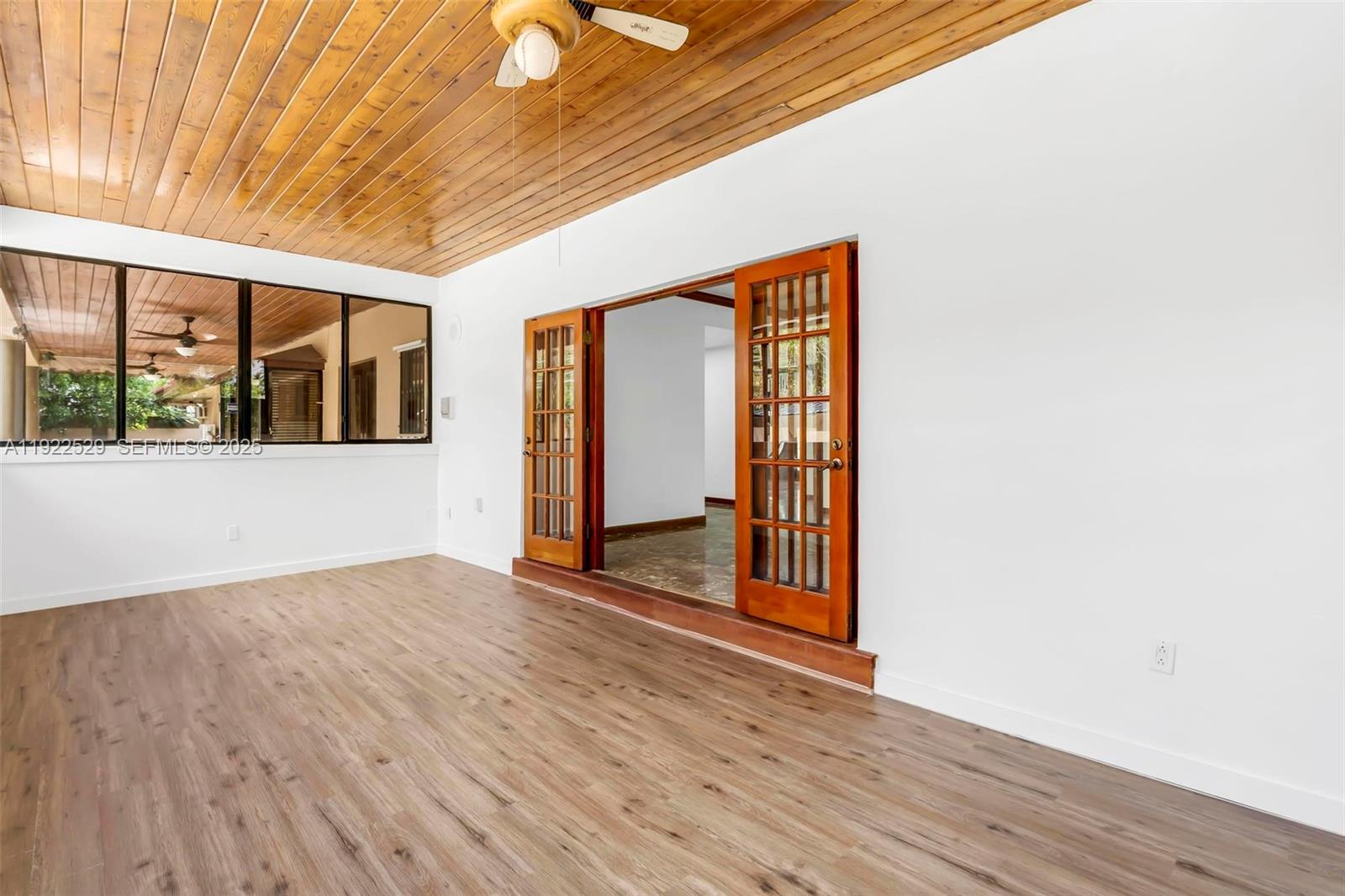 BRICKELL ESTATES - Residential