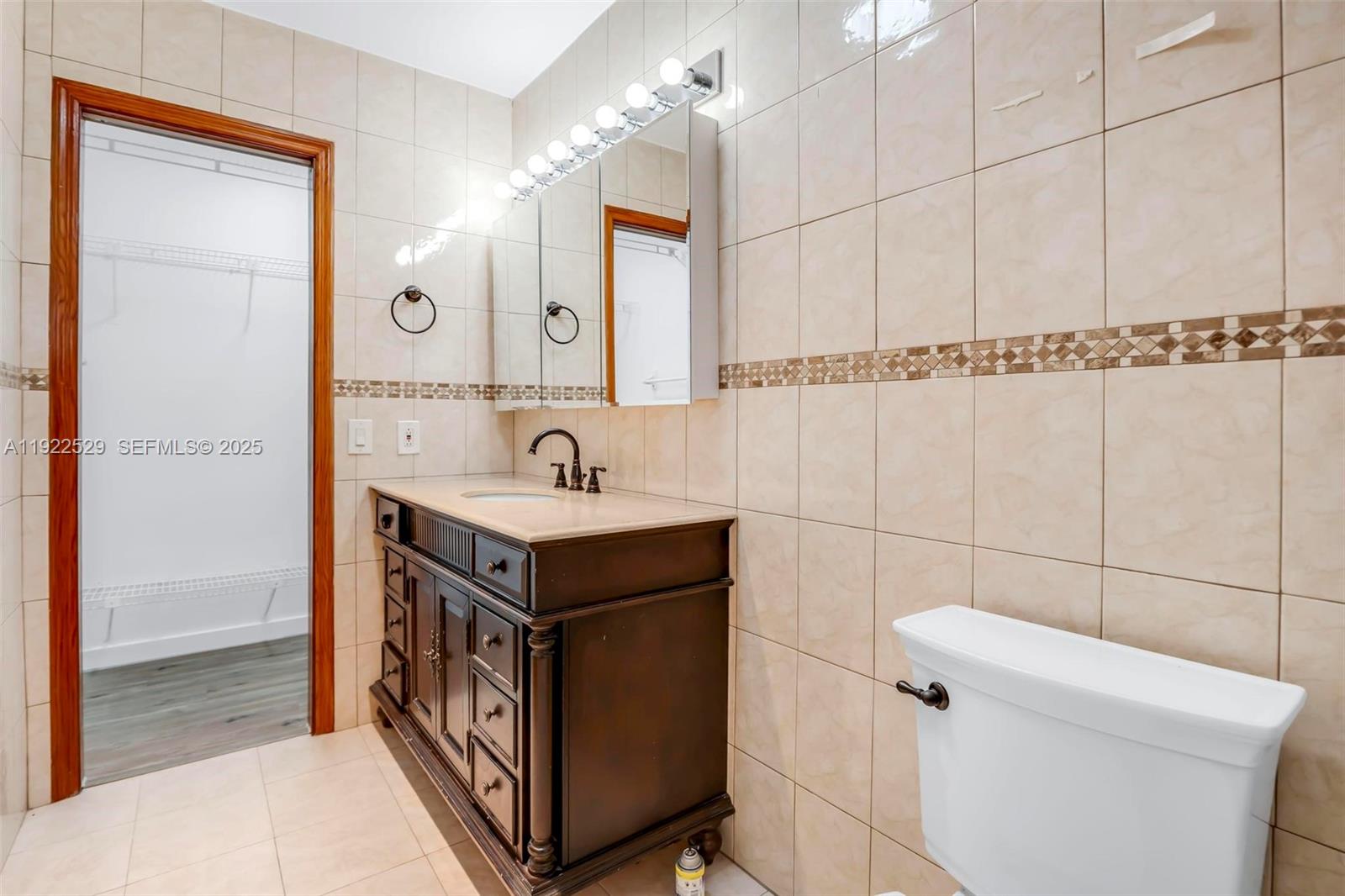 BRICKELL ESTATES - Residential