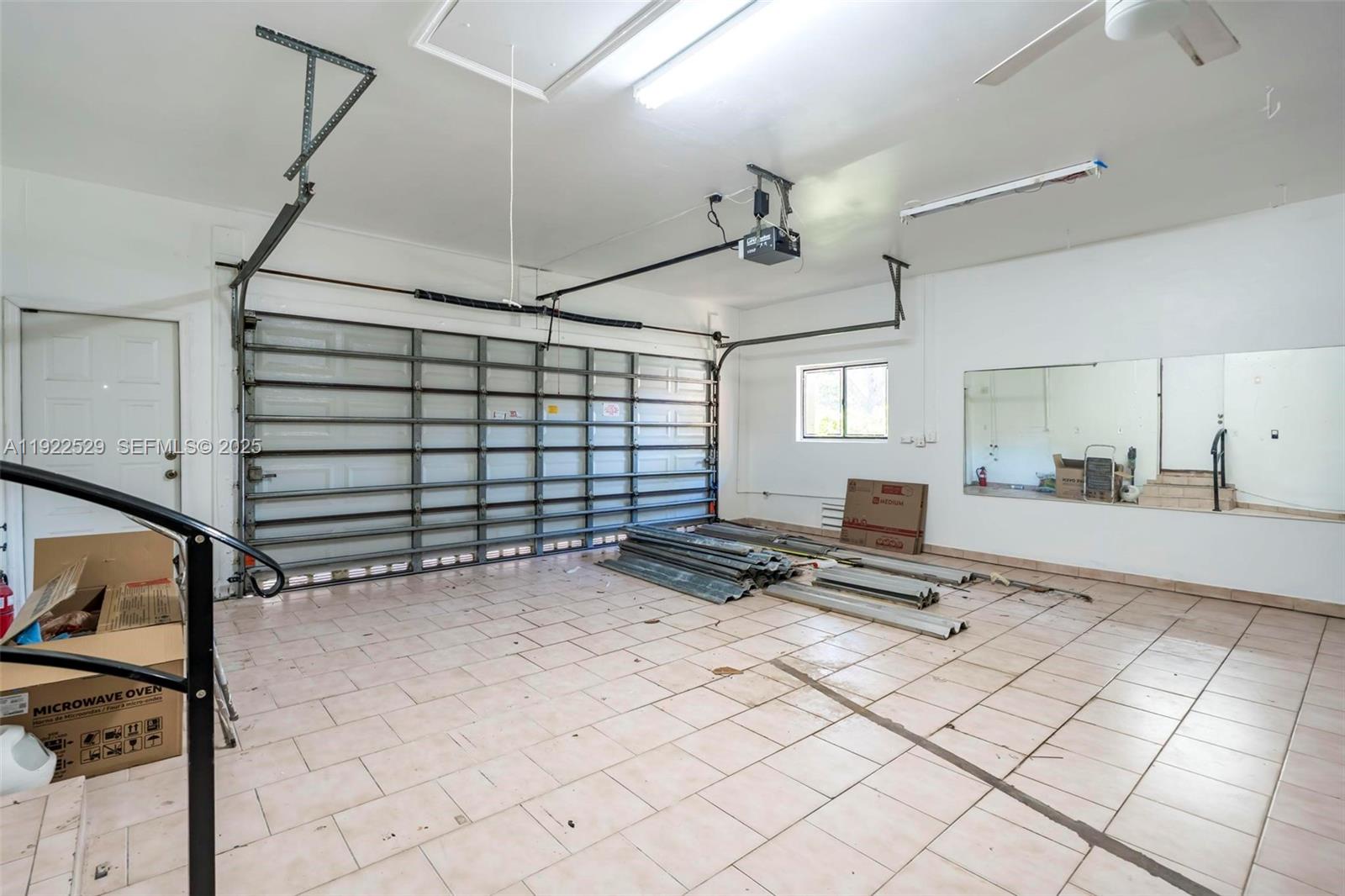 BRICKELL ESTATES - Residential