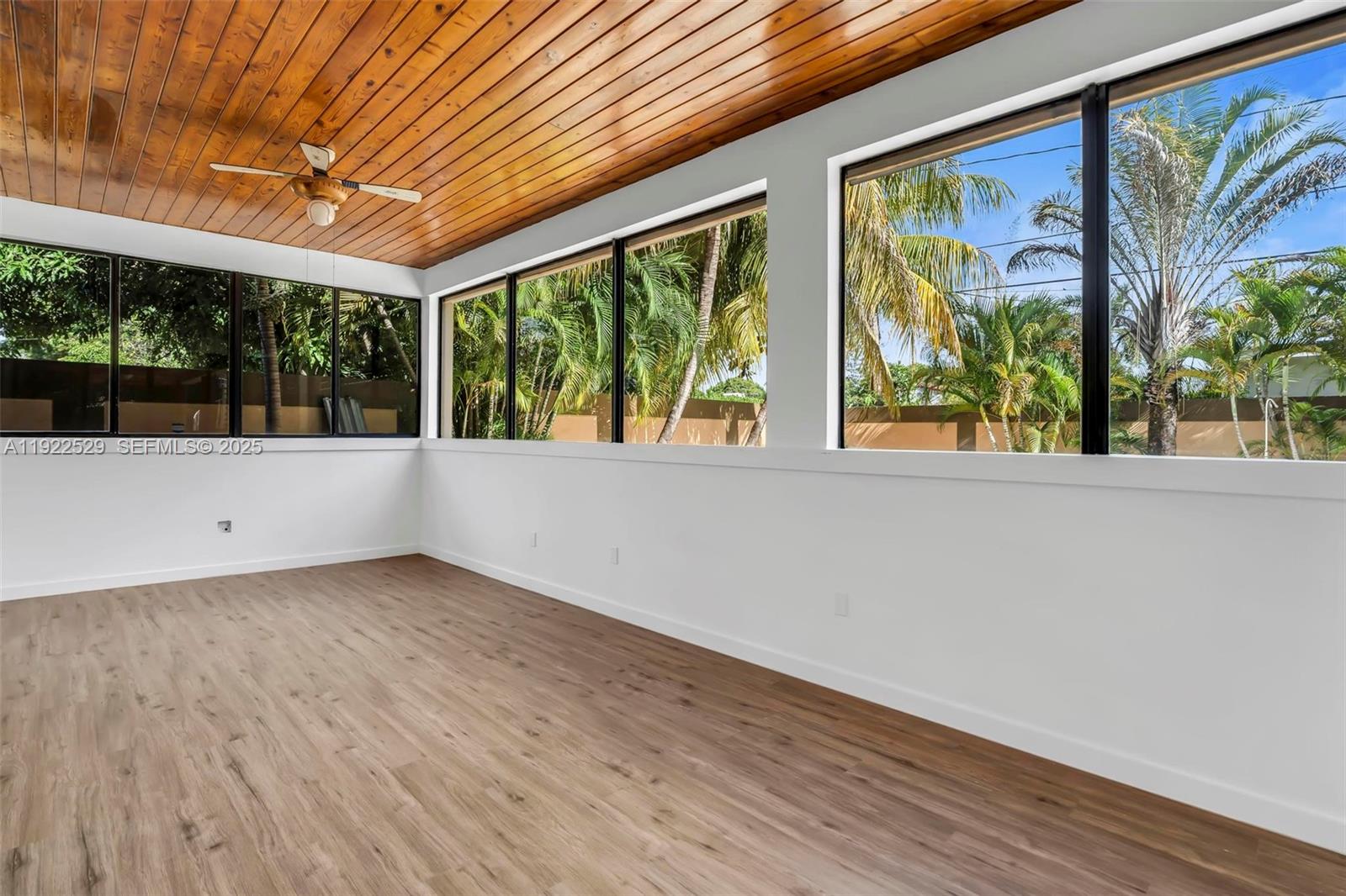 BRICKELL ESTATES - Residential