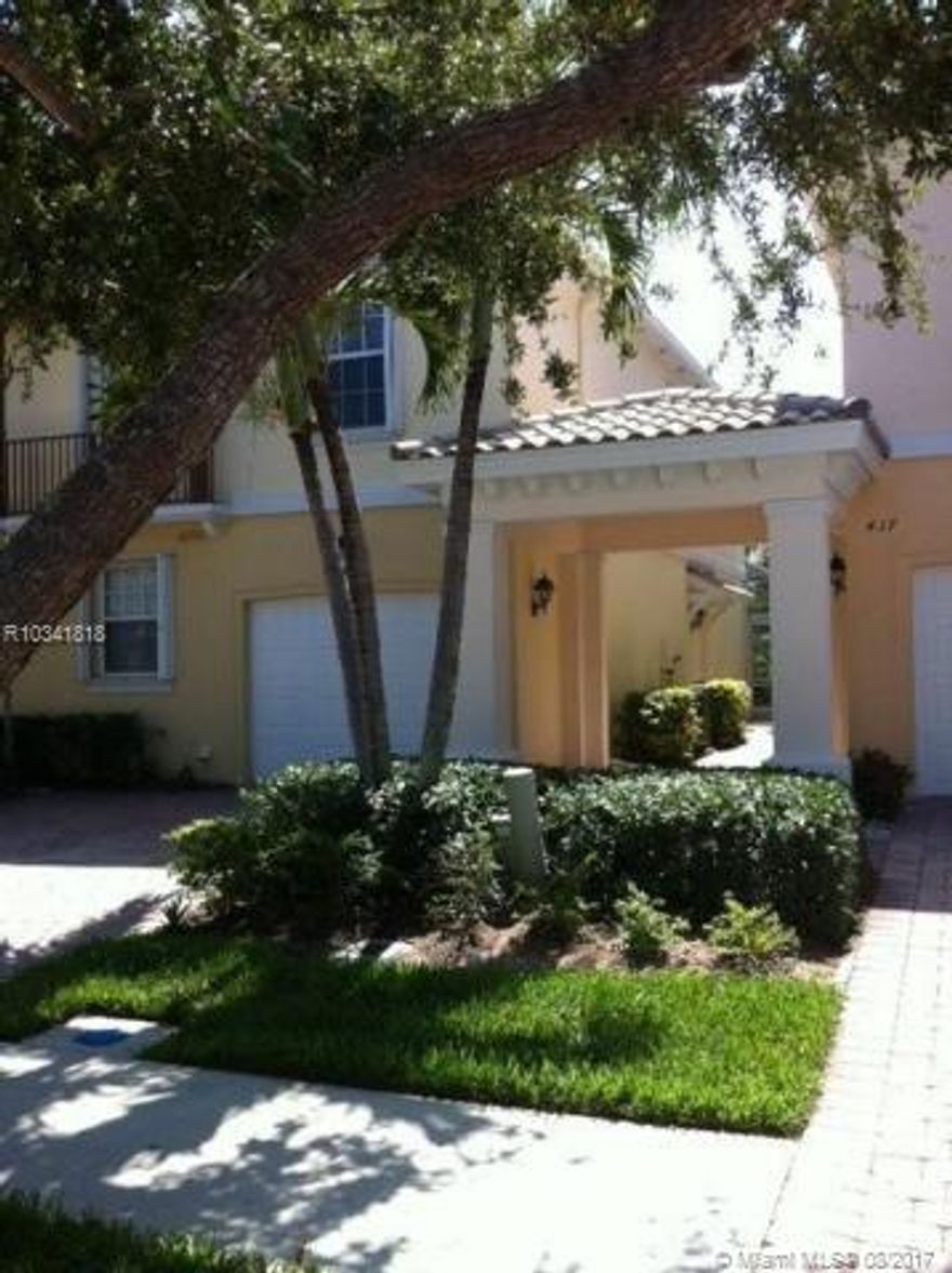 Immaculate townhome in Catalina Lakes. Beautiful pool and patio area overlooking serene lake. Walk to park. On hospital grid for electric in storms. First floor tiled. Owner doing additional flooring. Many amenities including shutters. Gorgeous unit. Pool maintenance INCLUDED in rent.
