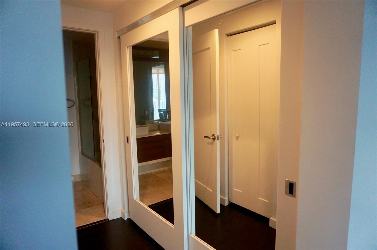 THE CRIMSON CONDOMINIUM - Residential