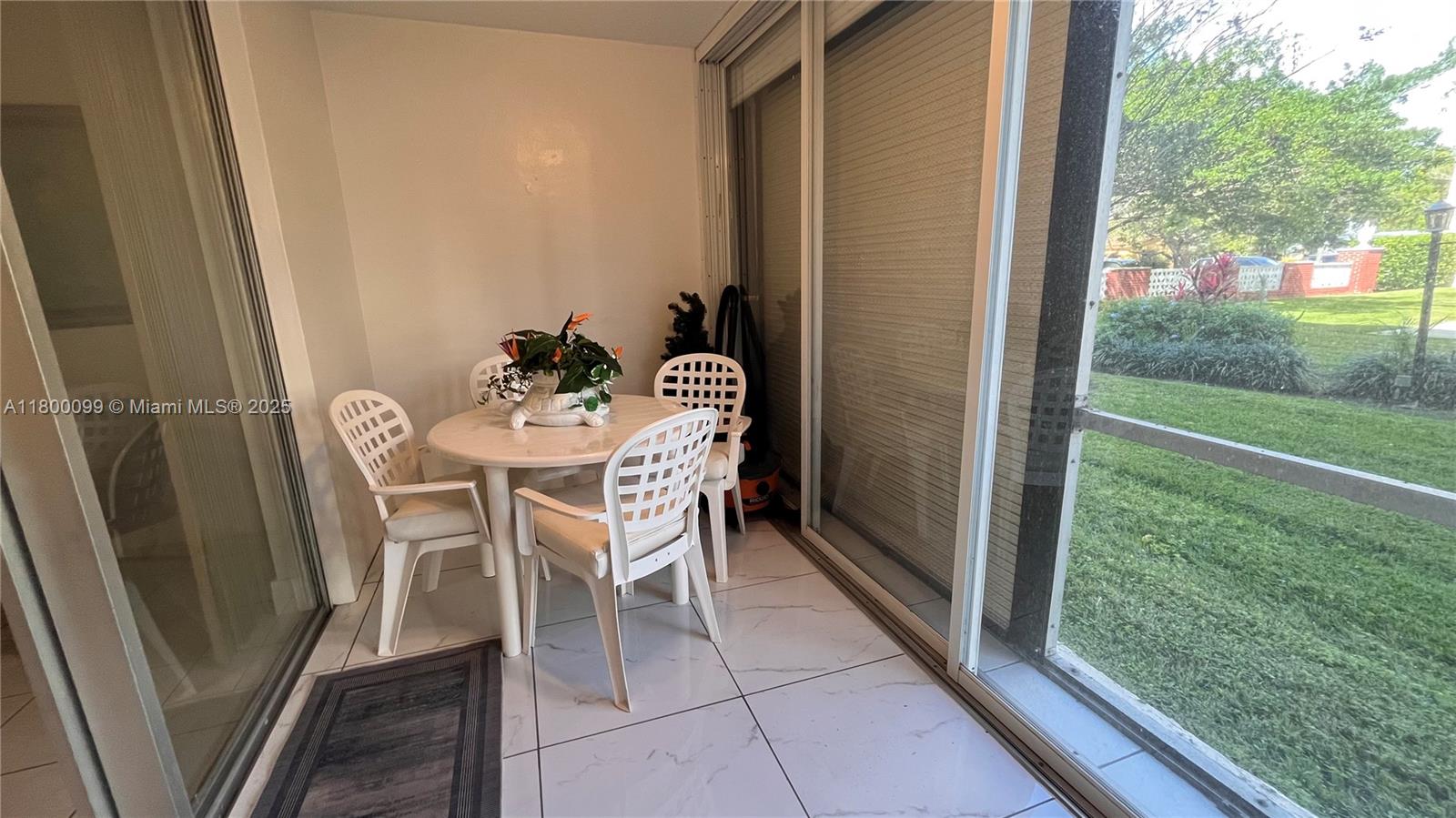 610 Ne 12th Ave 102, Hallandale Beach, Broward County, Florida - 2 Bedrooms  
2 Bathrooms - 