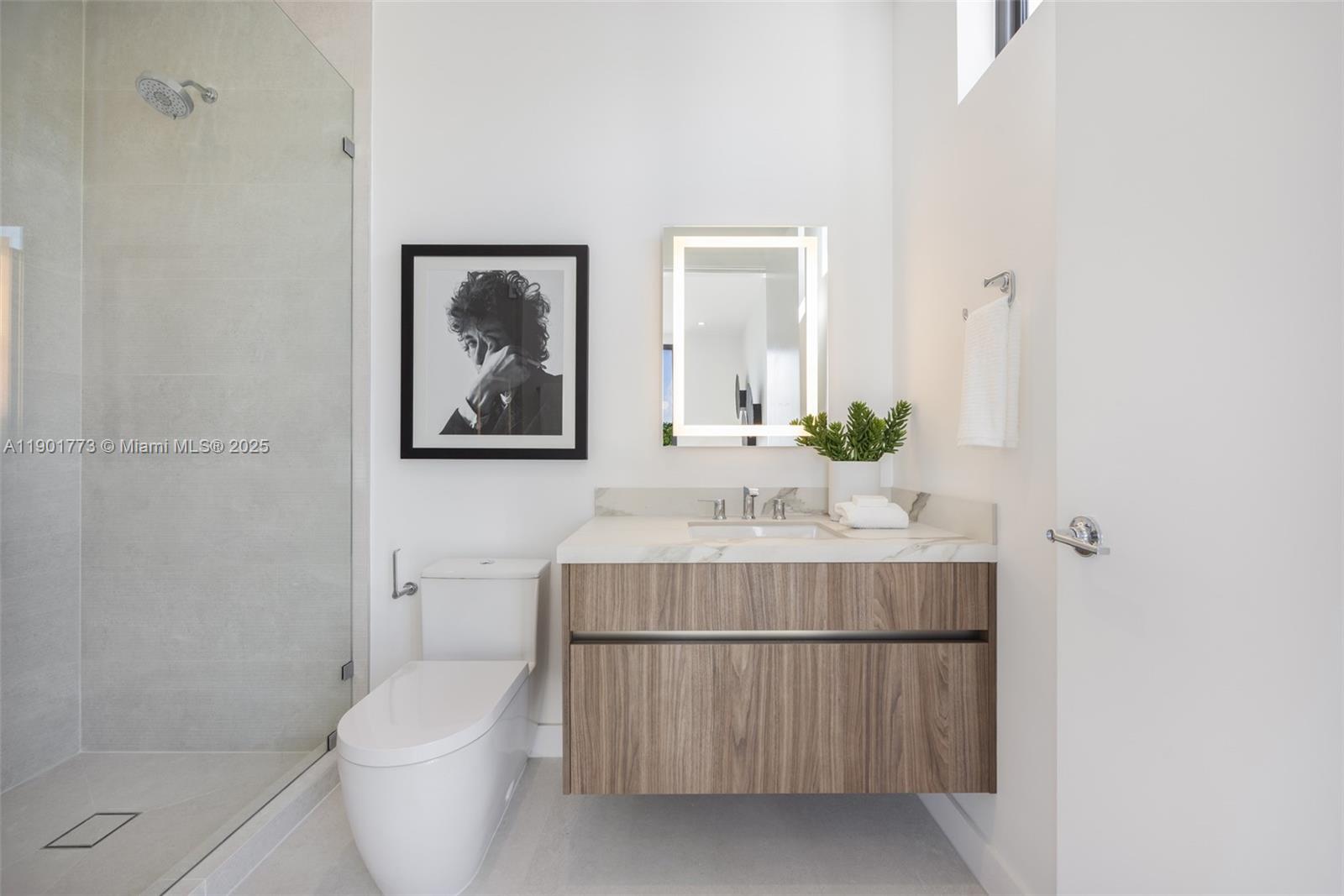 BRICKELL ESTATES - Residential