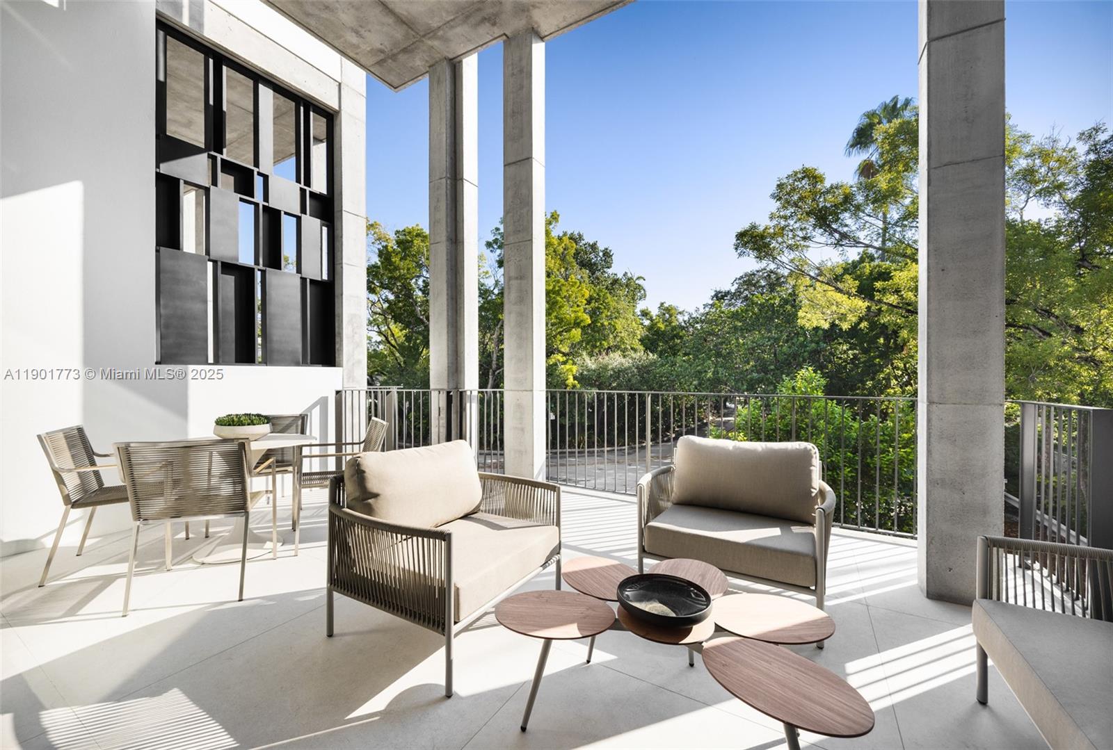 BRICKELL ESTATES - Residential