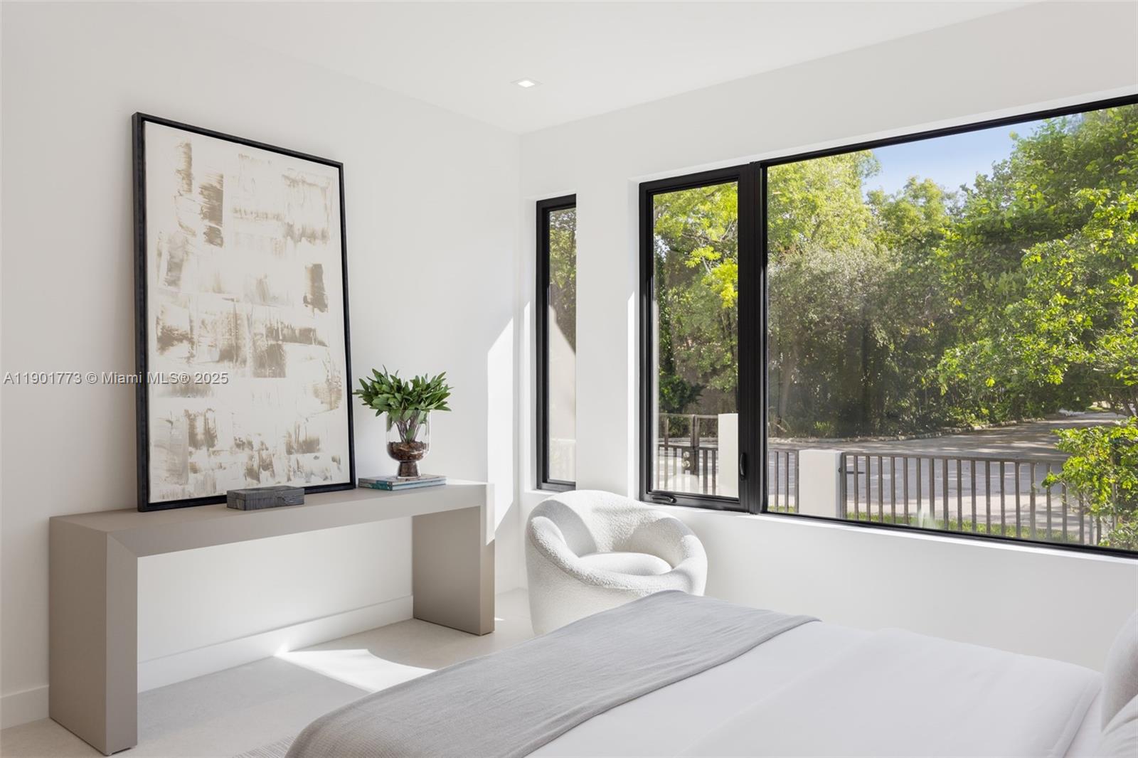 BRICKELL ESTATES - Residential