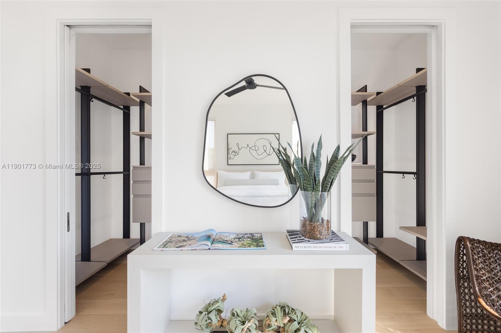 BRICKELL ESTATES - Residential