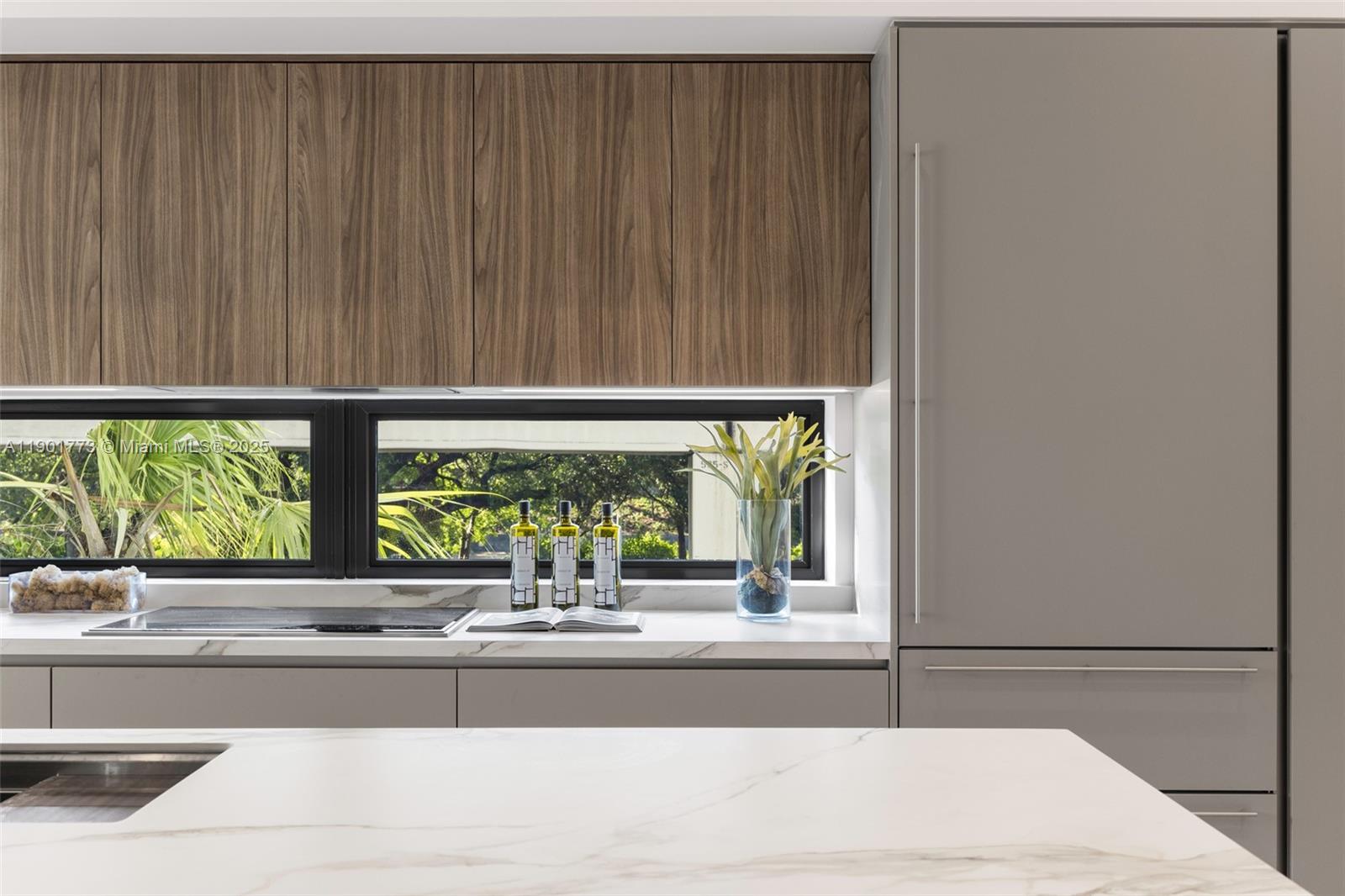 BRICKELL ESTATES - Residential