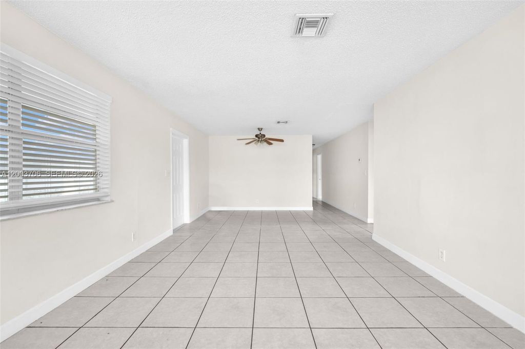 Photo of 2127 Mckinley St #back, Hollywood, FL 33020 (MLS # A12003706)