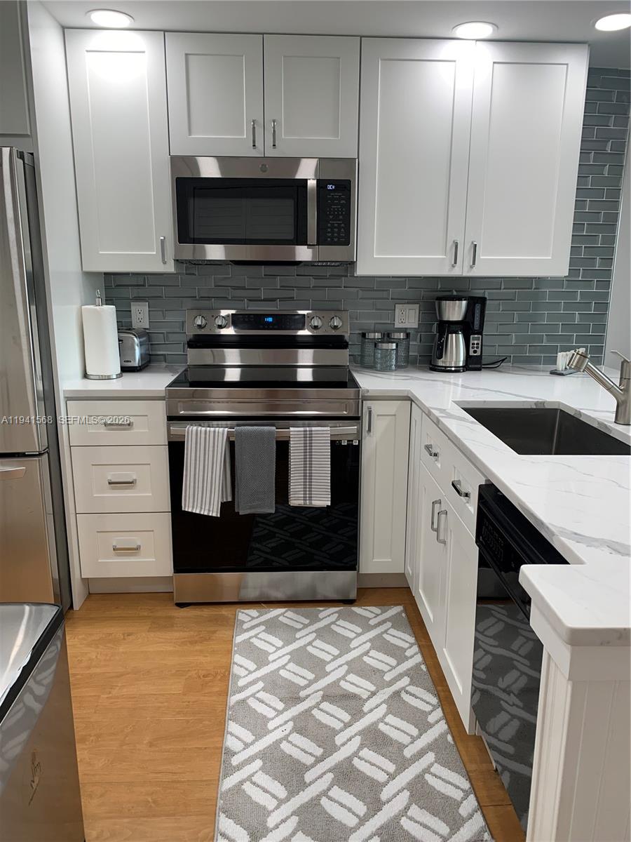 JUPITER BAY ONE THRU SIX - Residential