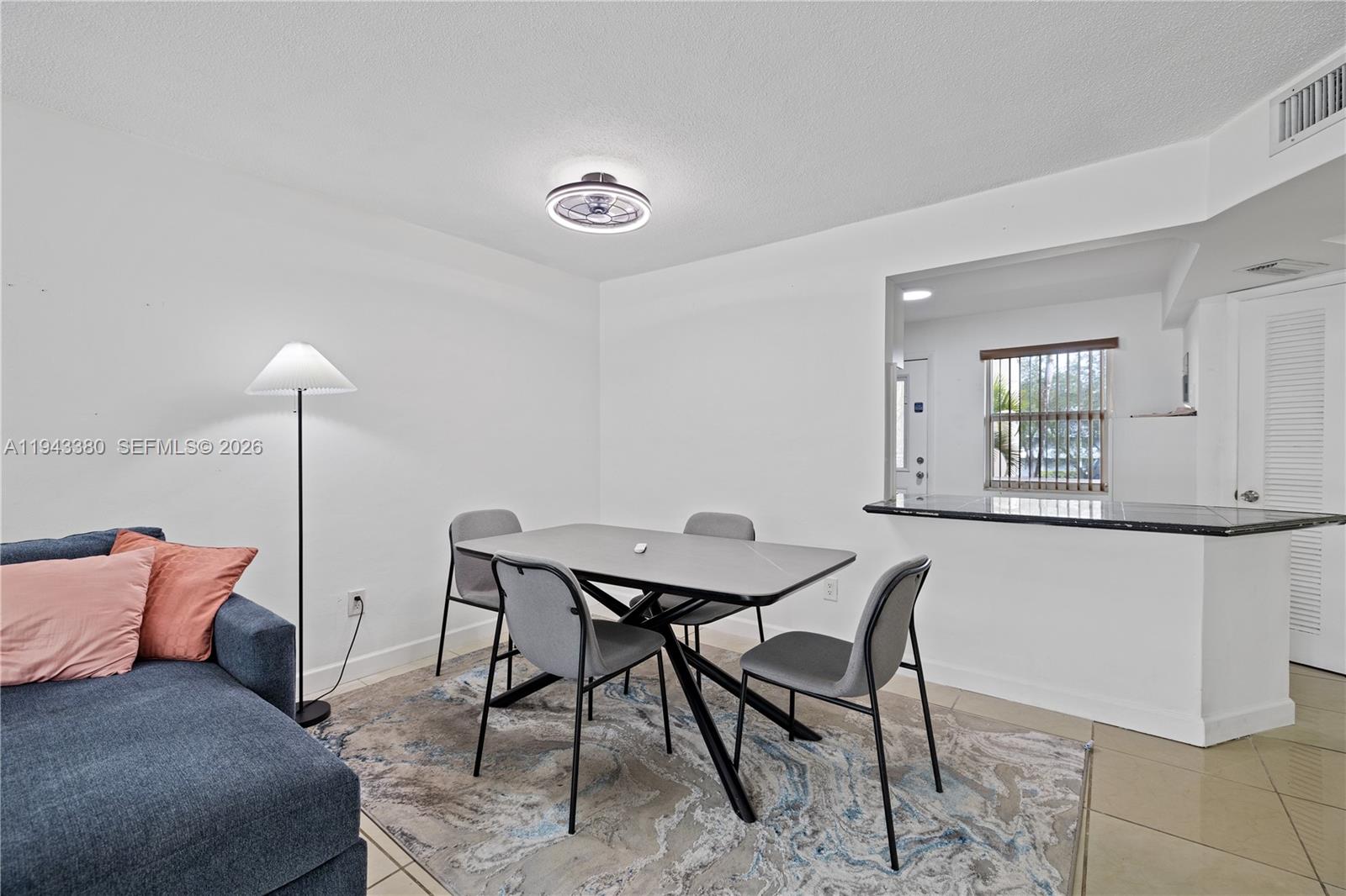 ROLLING GREEN CONDO C - Residential