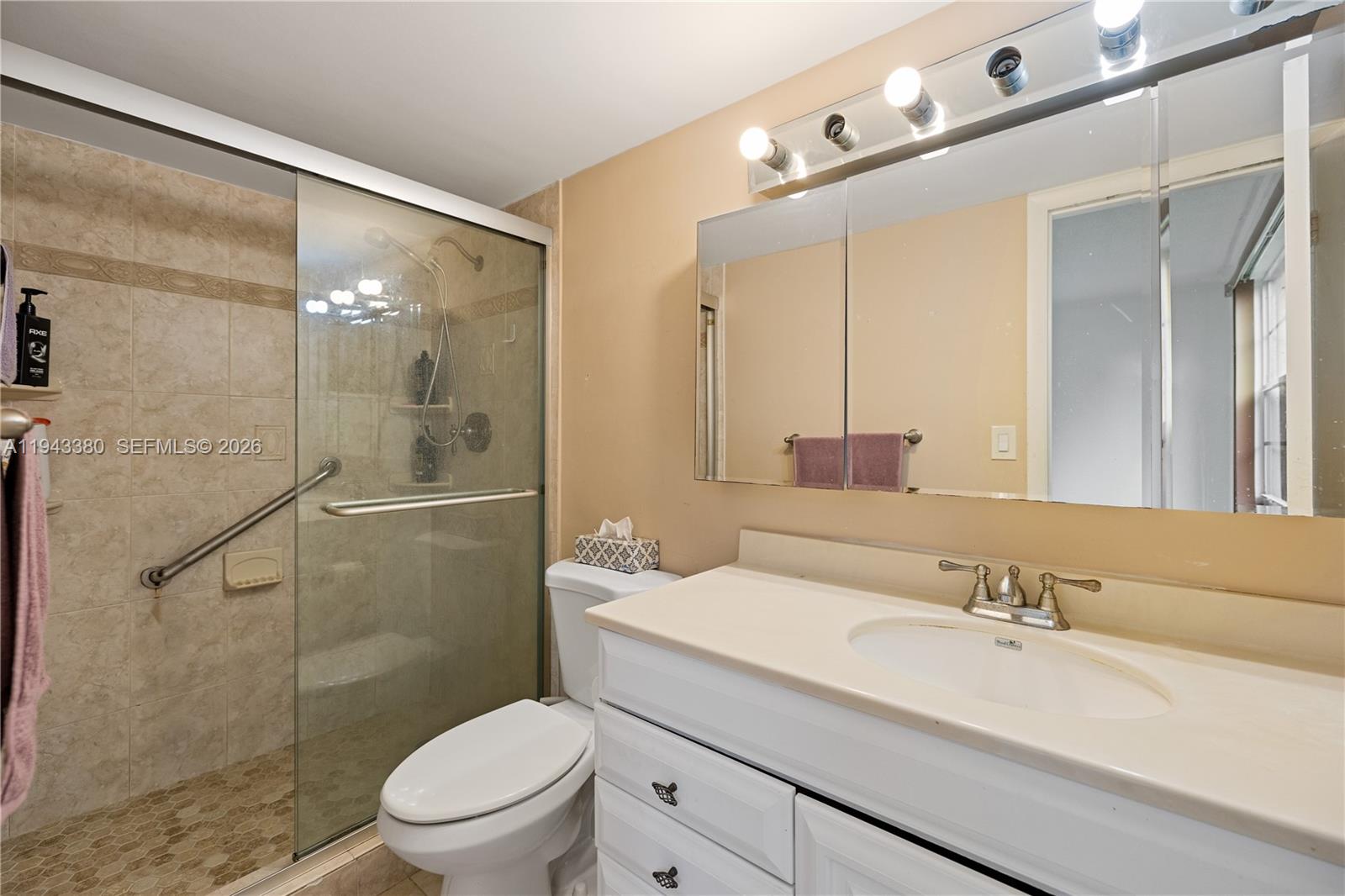 ROLLING GREEN CONDO C - Residential