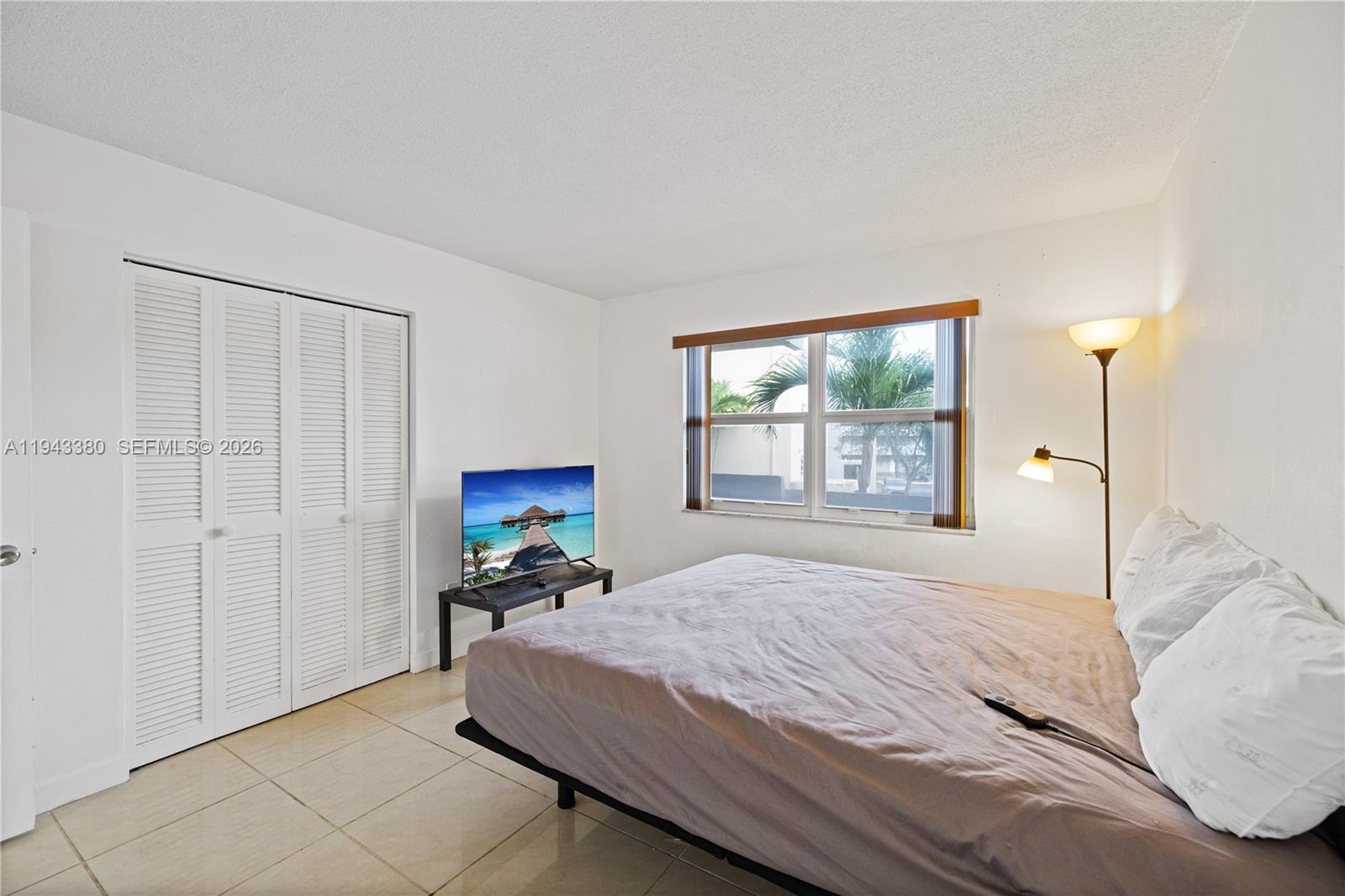 ROLLING GREEN CONDO C - Residential