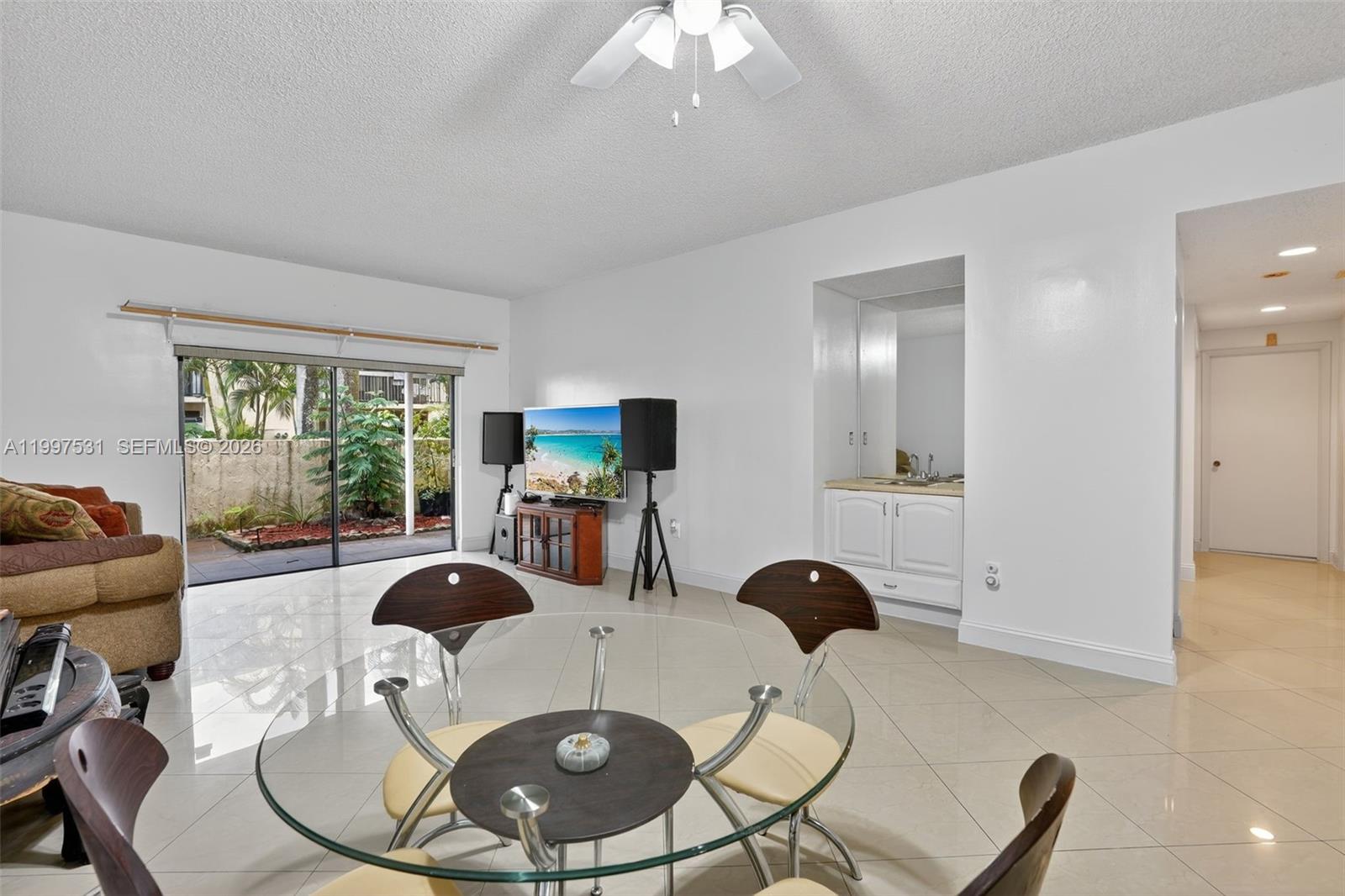 ELAN AT CALUSA CONDO IX - Residential Lease