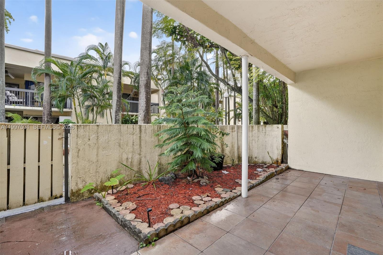 ELAN AT CALUSA CONDO IX - Residential Lease